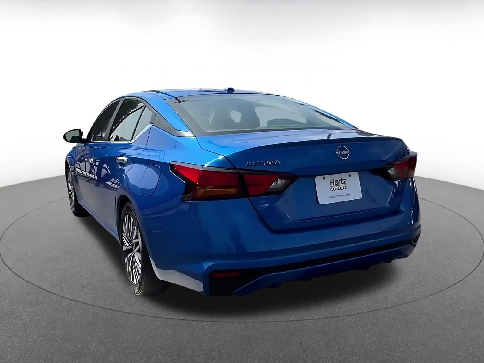 Thumbnail: 2025 Nissan Altima - 11