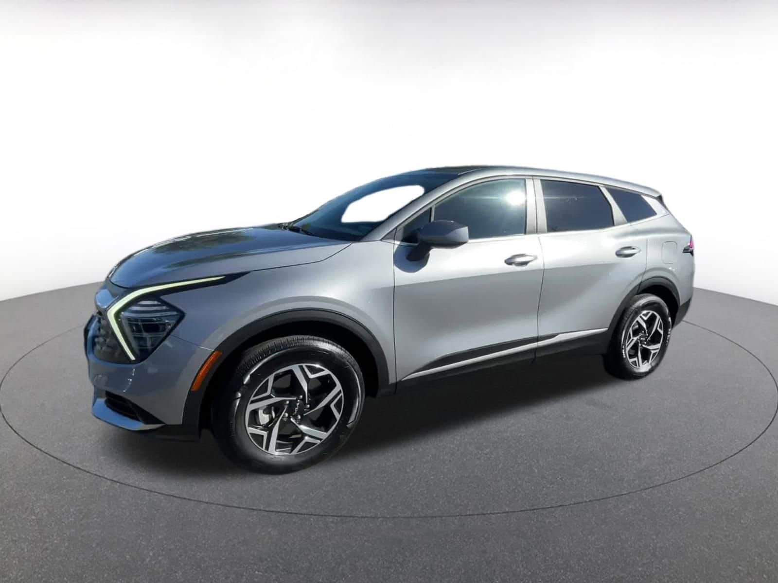 Thumbnail: 2024 Kia Sportage - 8