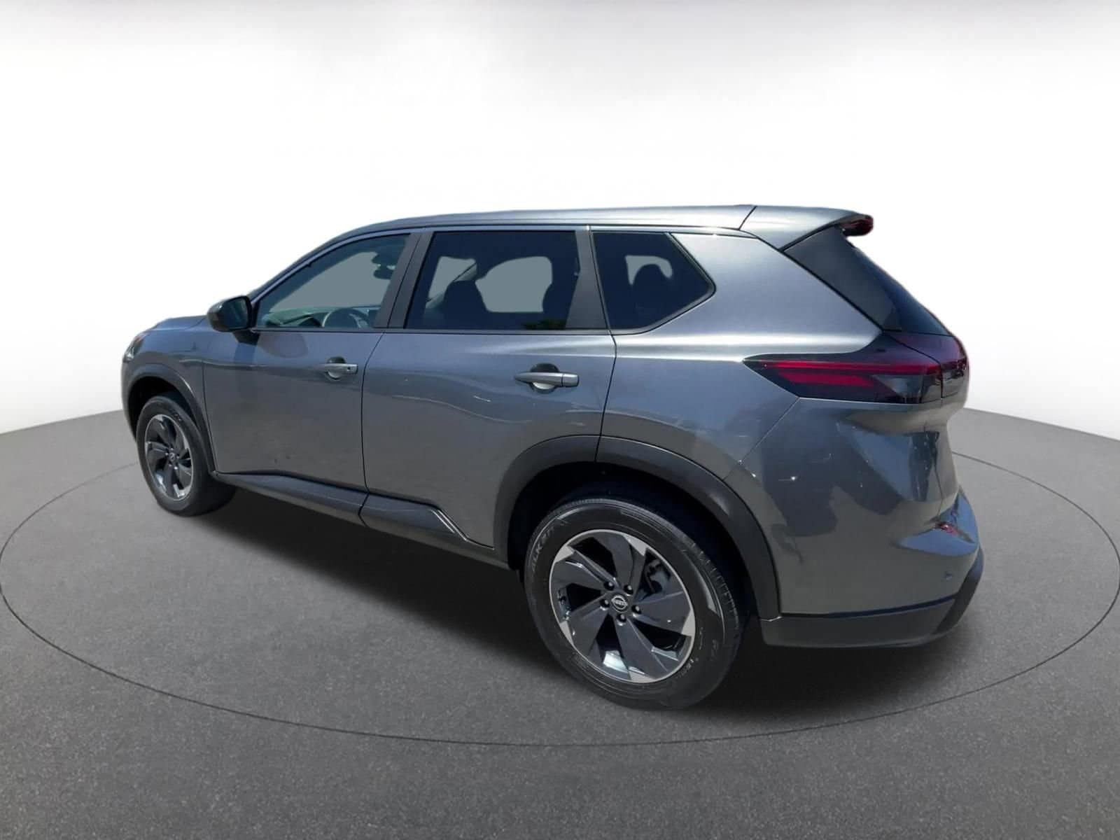 2024 Nissan Rogue SV 10