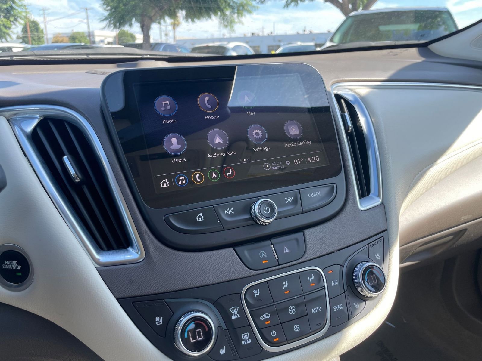 Thumbnail: 2024 Chevrolet Malibu - 21