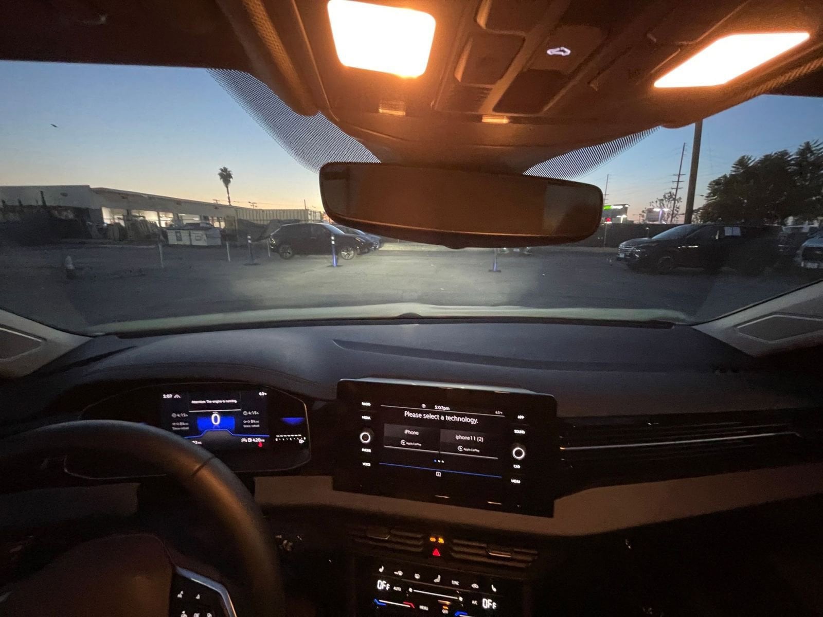 Thumbnail: 2025 Volkswagen Jetta - 33