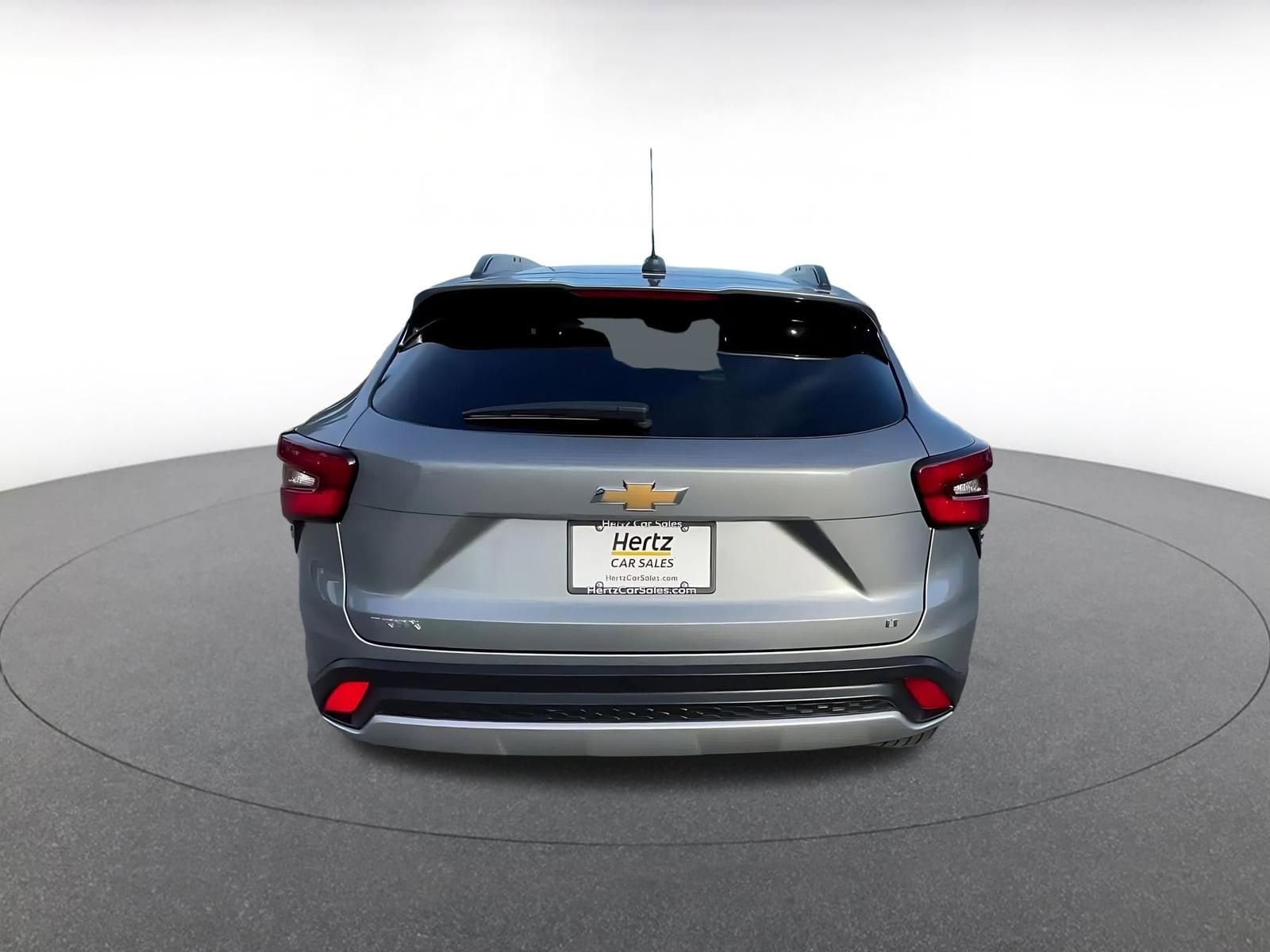 Thumbnail: 2025 Chevrolet Trax - 12