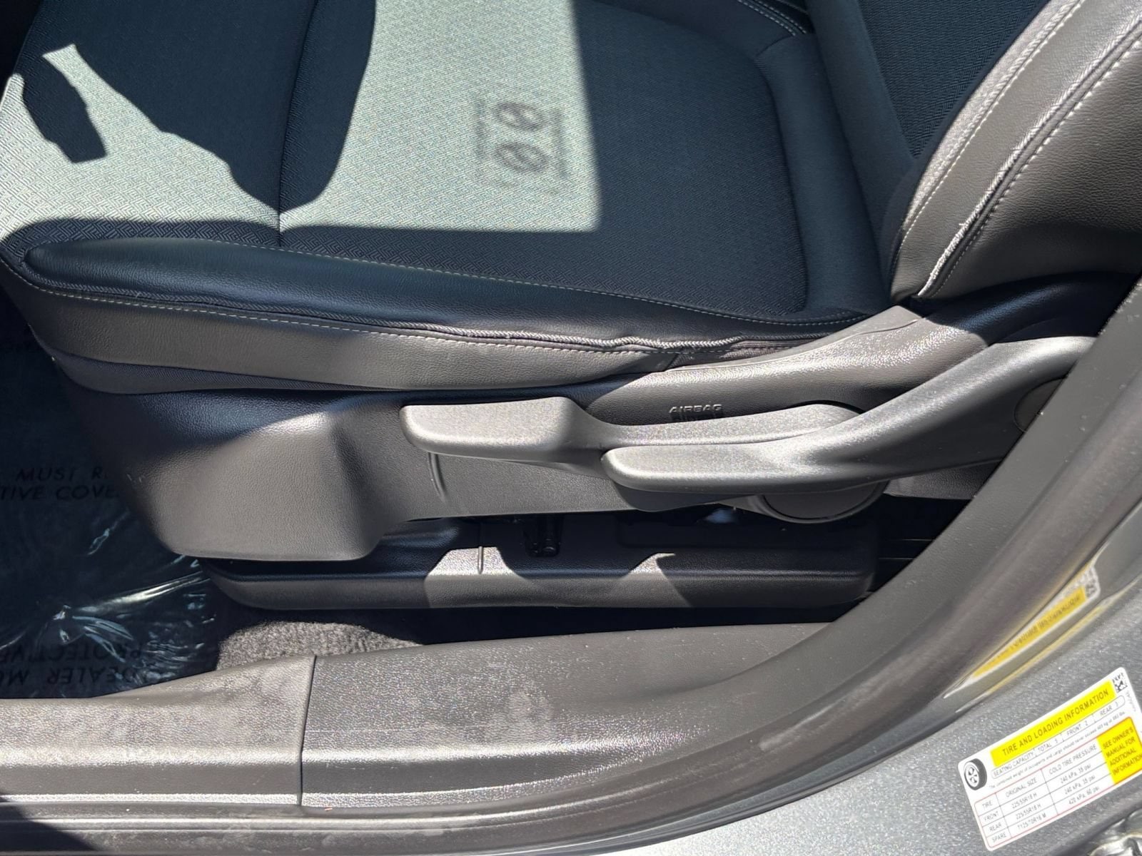 Thumbnail: 2025 Buick Encore GX - 22