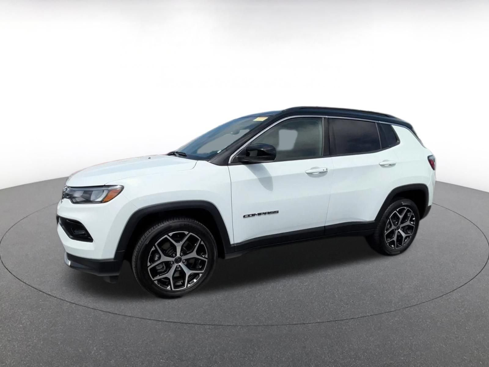 Thumbnail: 2025 Jeep Compass - 8