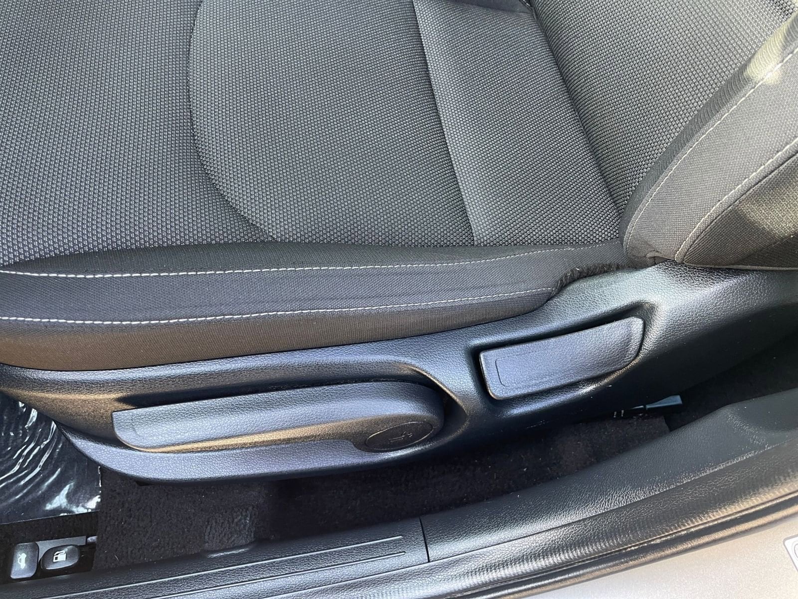 2024 Kia Forte LXS 23
