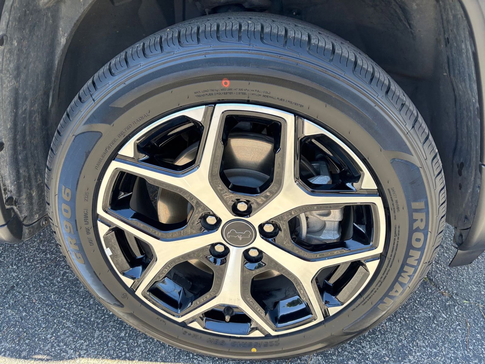 Thumbnail: 2025 Jeep Compass - 30