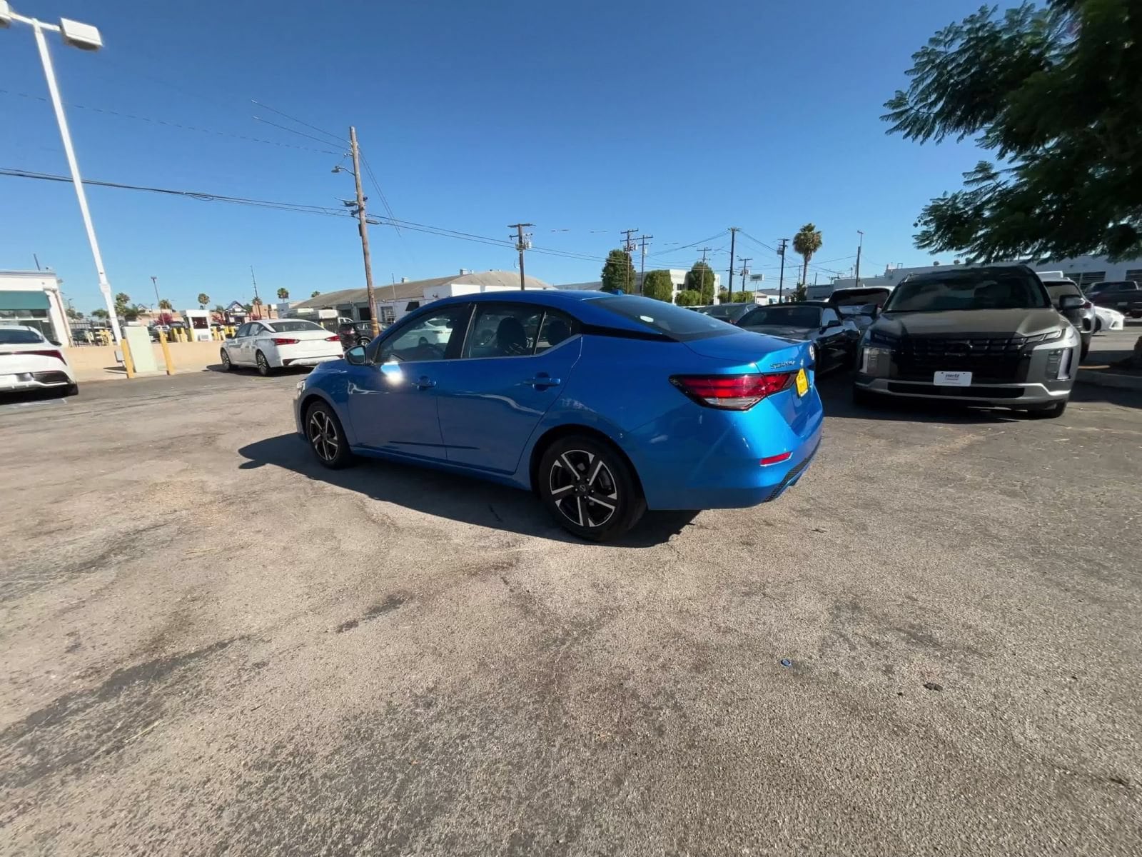 Thumbnail: 2025 Nissan Sentra - 9