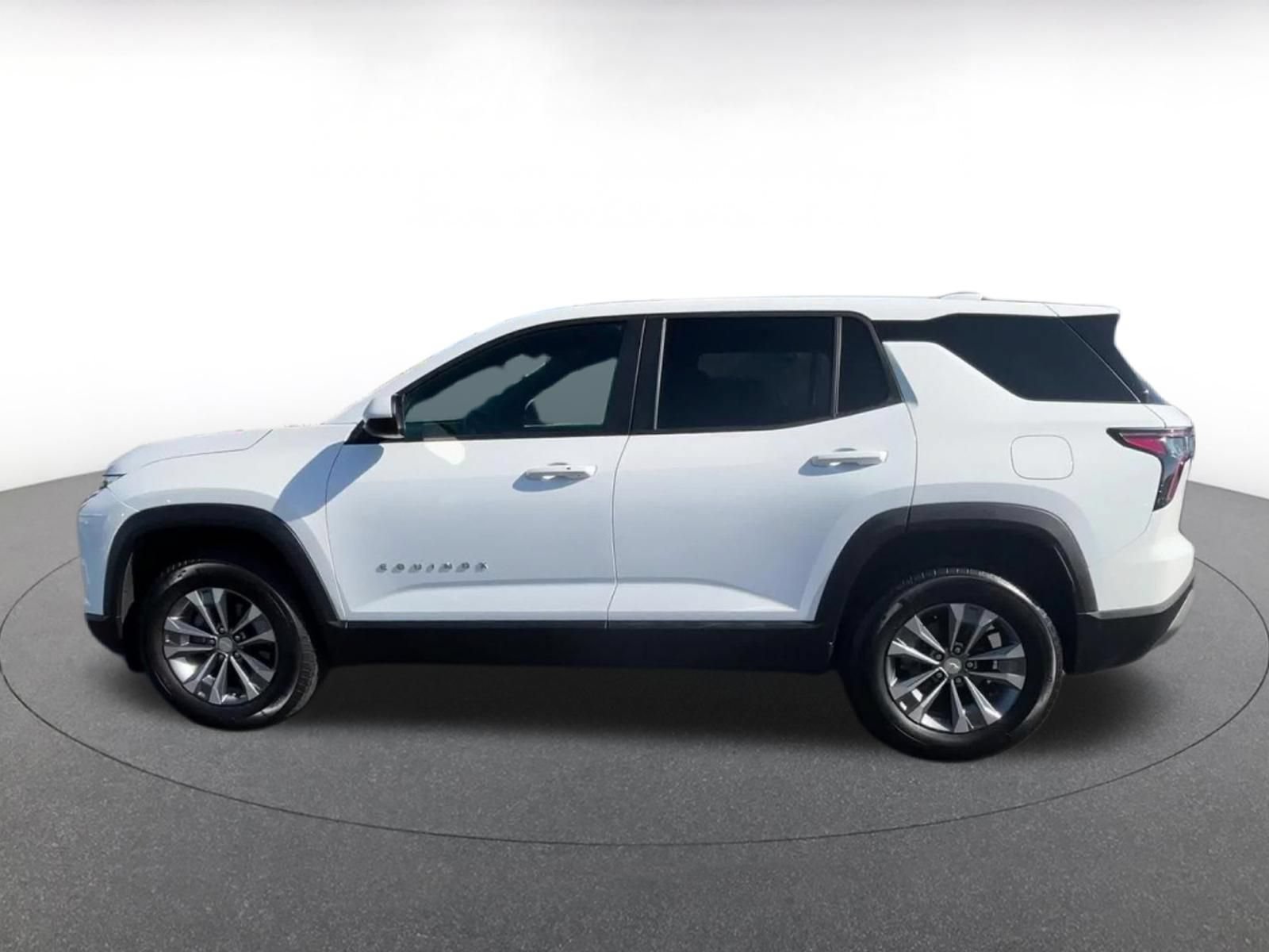 Thumbnail: 2025 Chevrolet Equinox - 9
