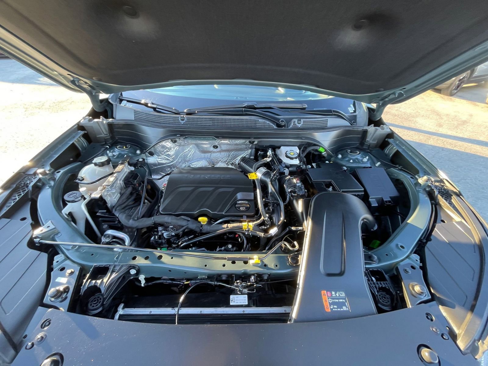 Thumbnail: 2025 Chevrolet Trax - 32