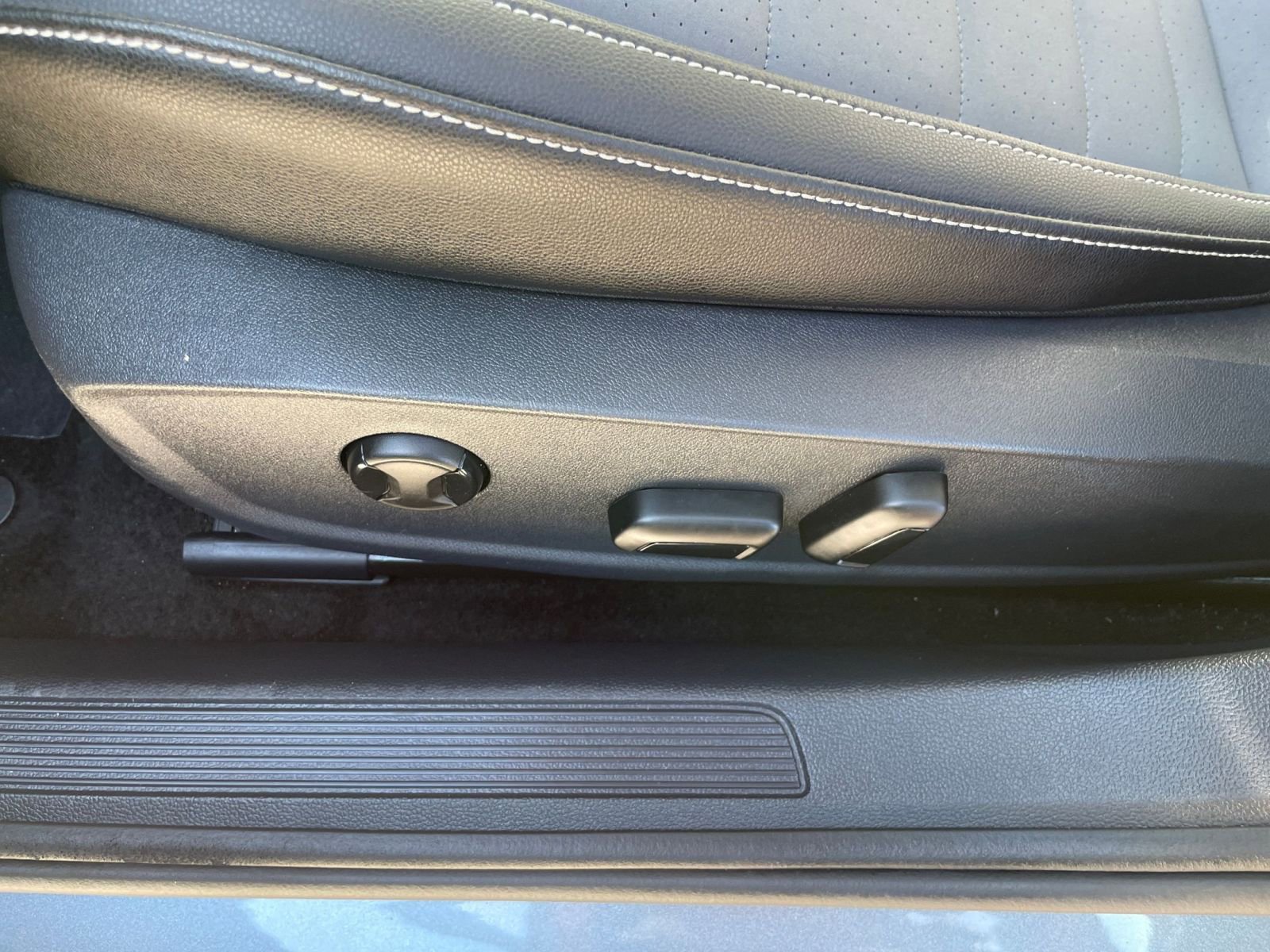 Thumbnail: 2025 Volkswagen Jetta - 23