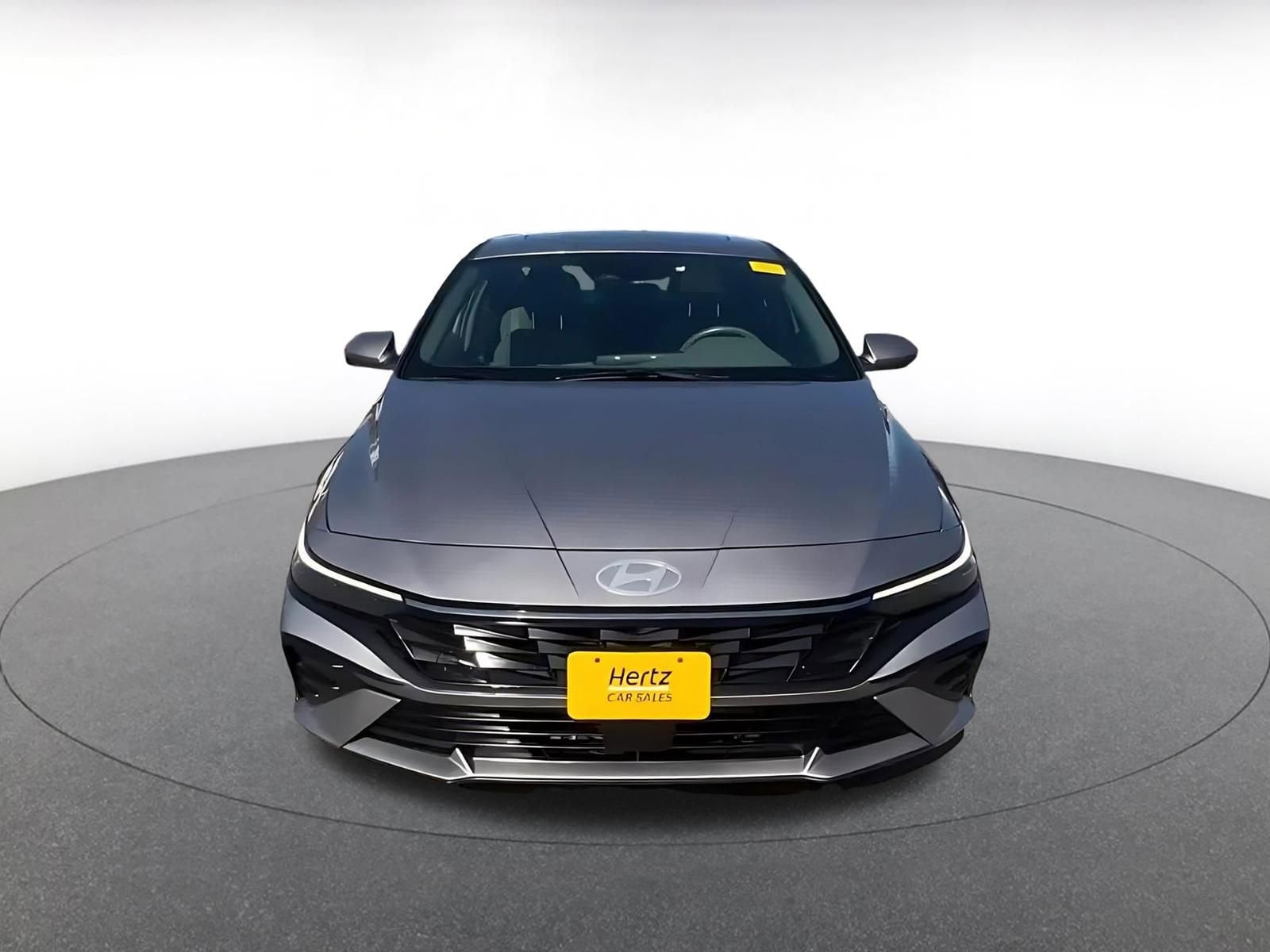 Thumbnail: 2025 Hyundai Elantra - 4