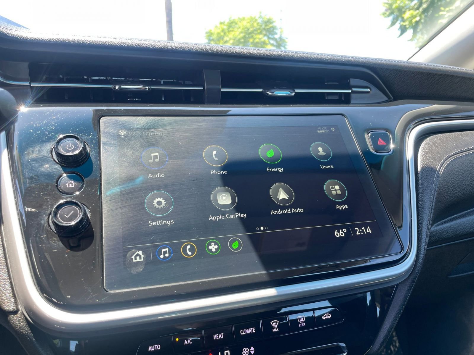 Thumbnail: 2023 Chevrolet Bolt EV - 25