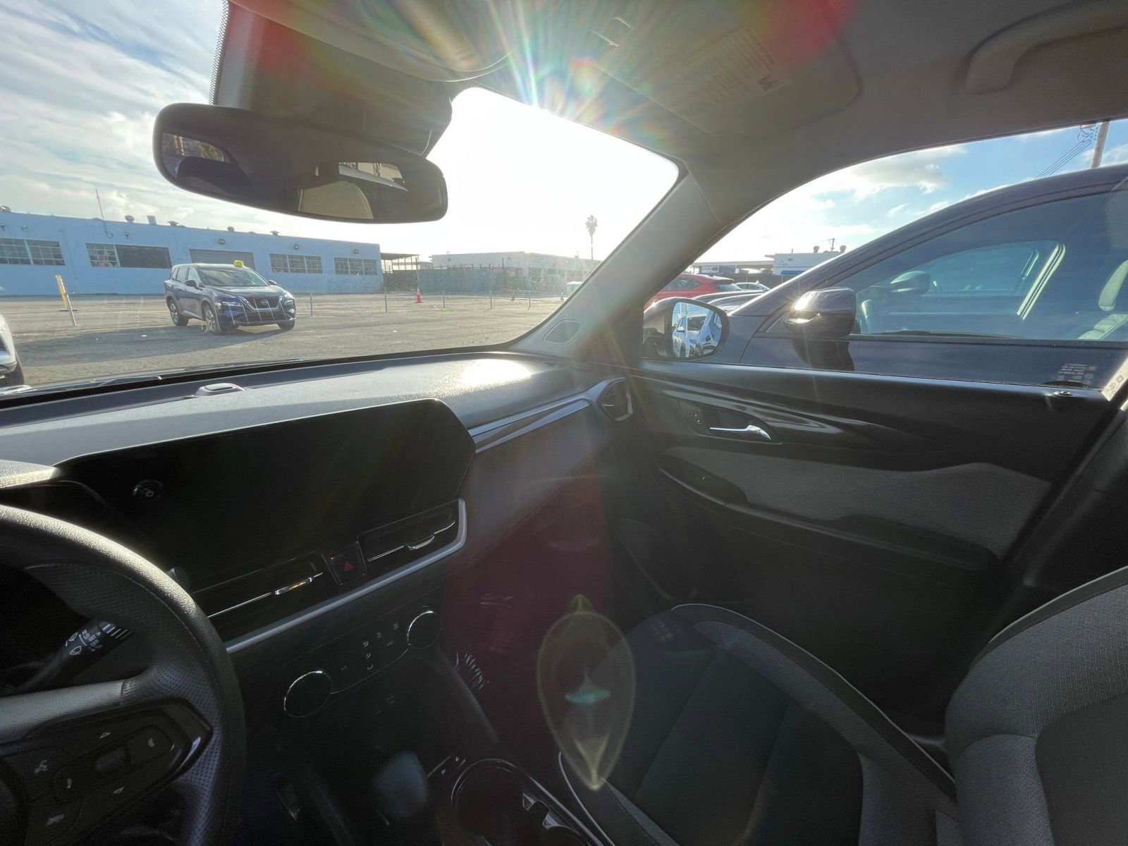 Thumbnail: 2025 Chevrolet TrailBlazer - 35