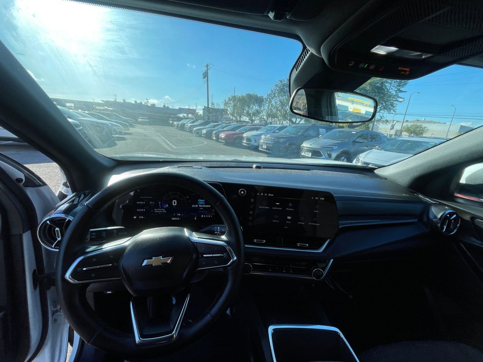 Thumbnail: 2025 Chevrolet Equinox - 35