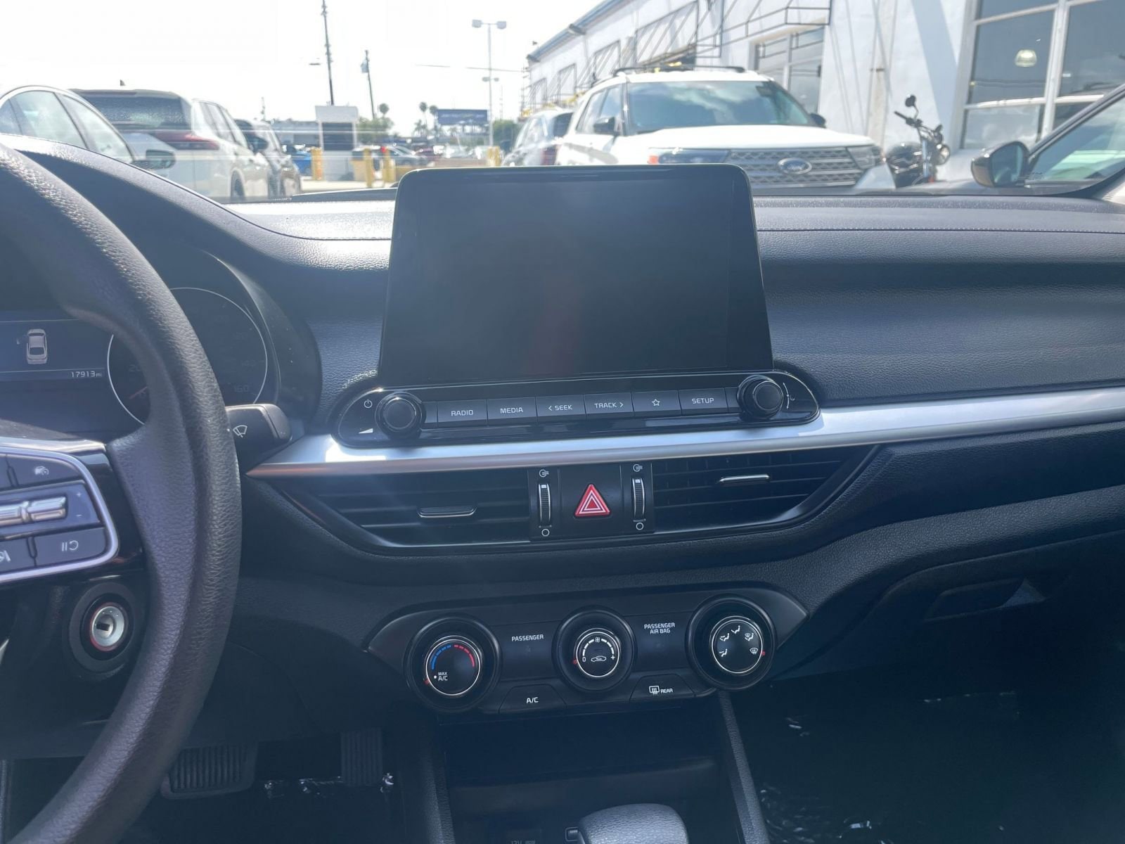 2024 Kia Forte LXS 18