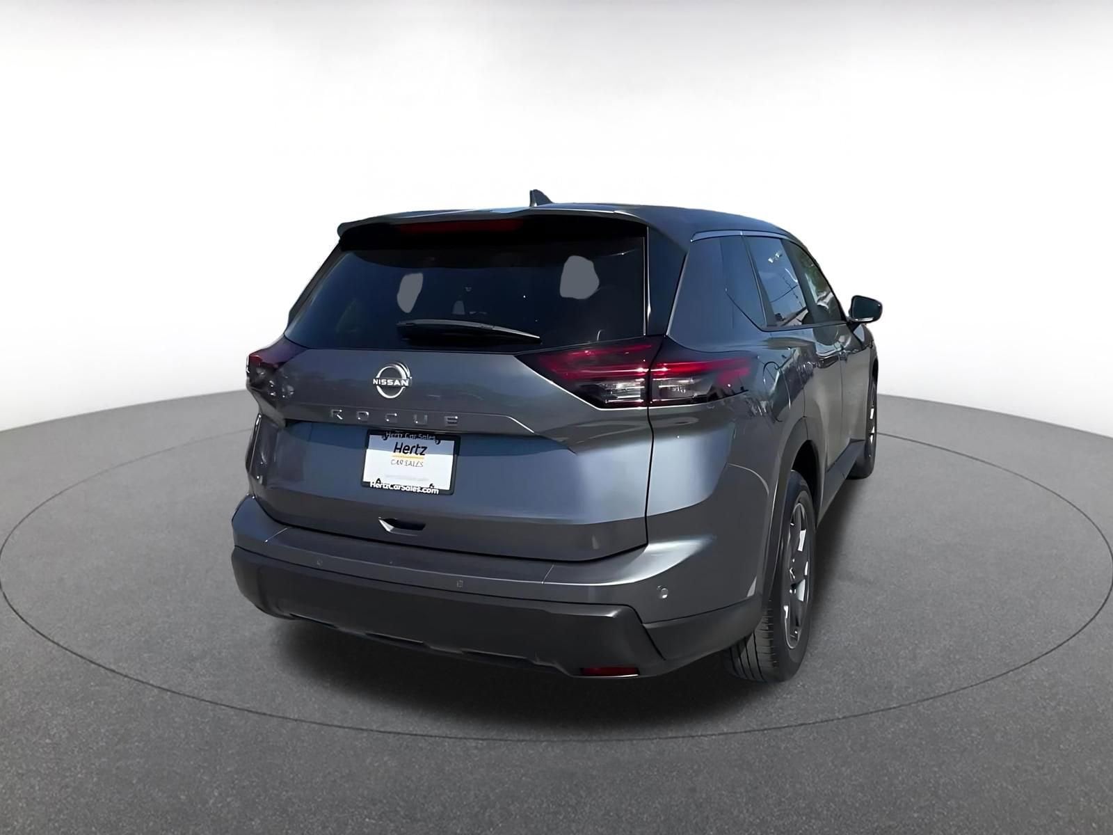 Thumbnail: 2025 Nissan Rogue - 15