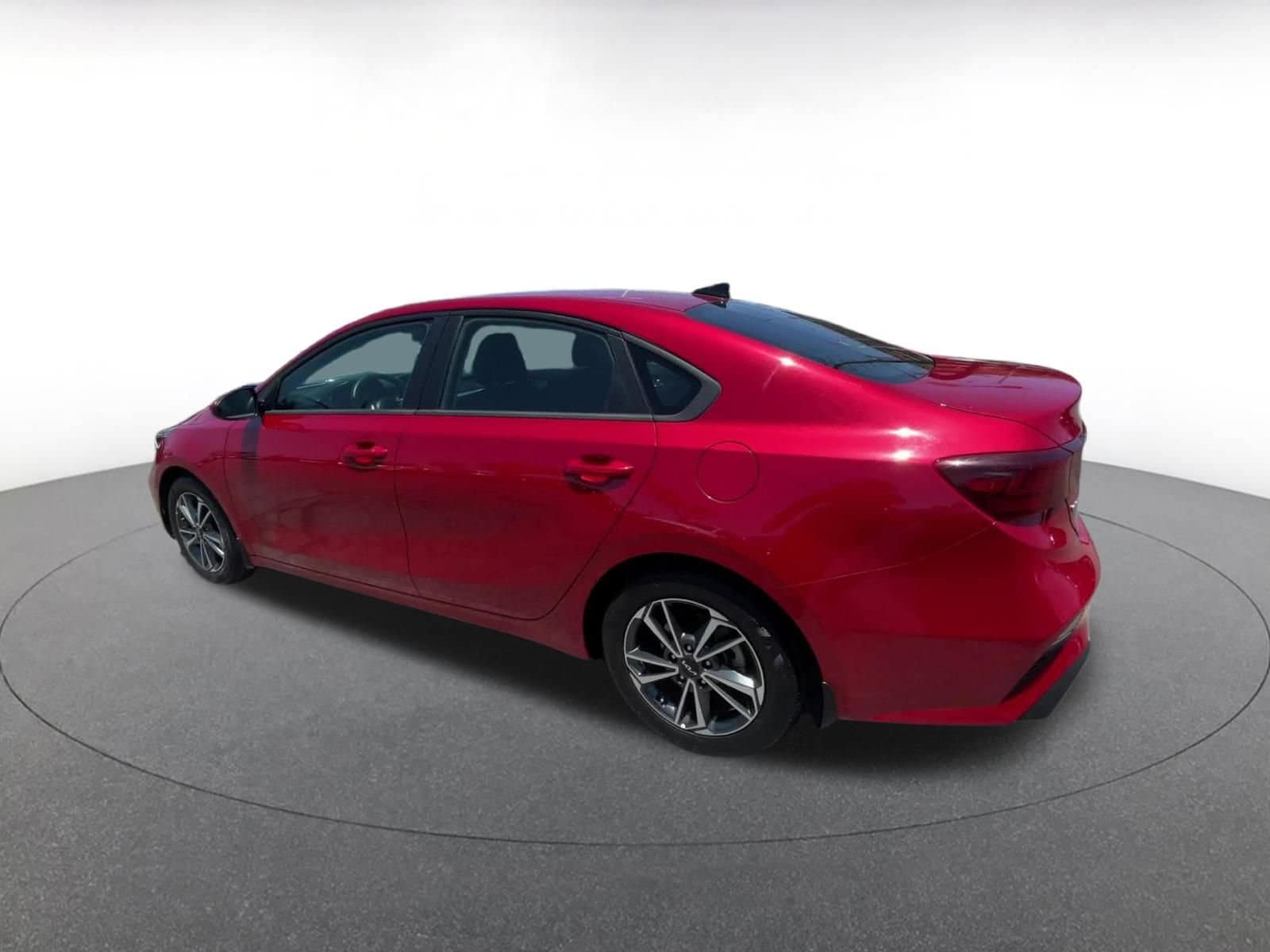 2023 Kia Forte LXS 10