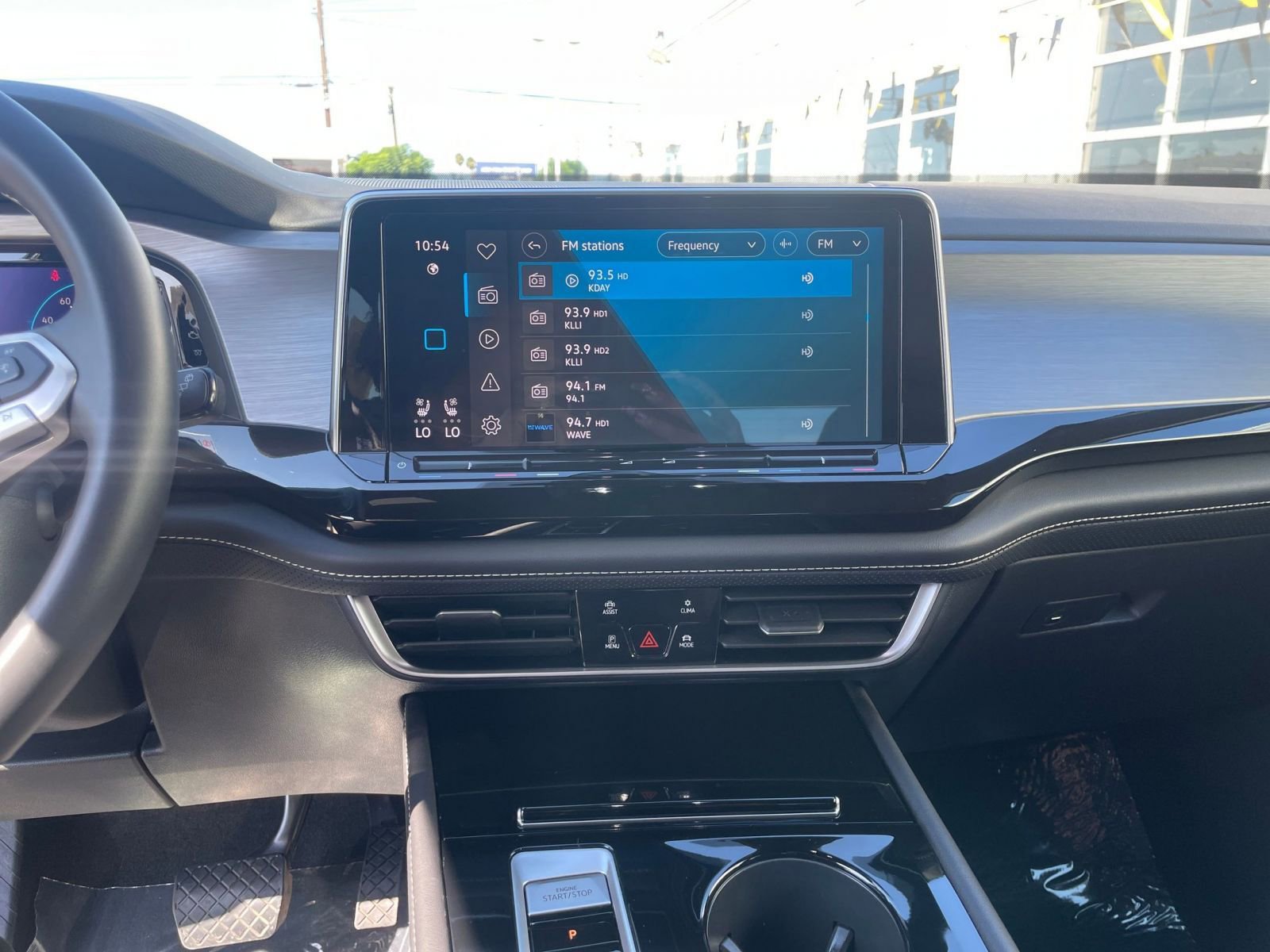 Thumbnail: 2025 Volkswagen Atlas - 18