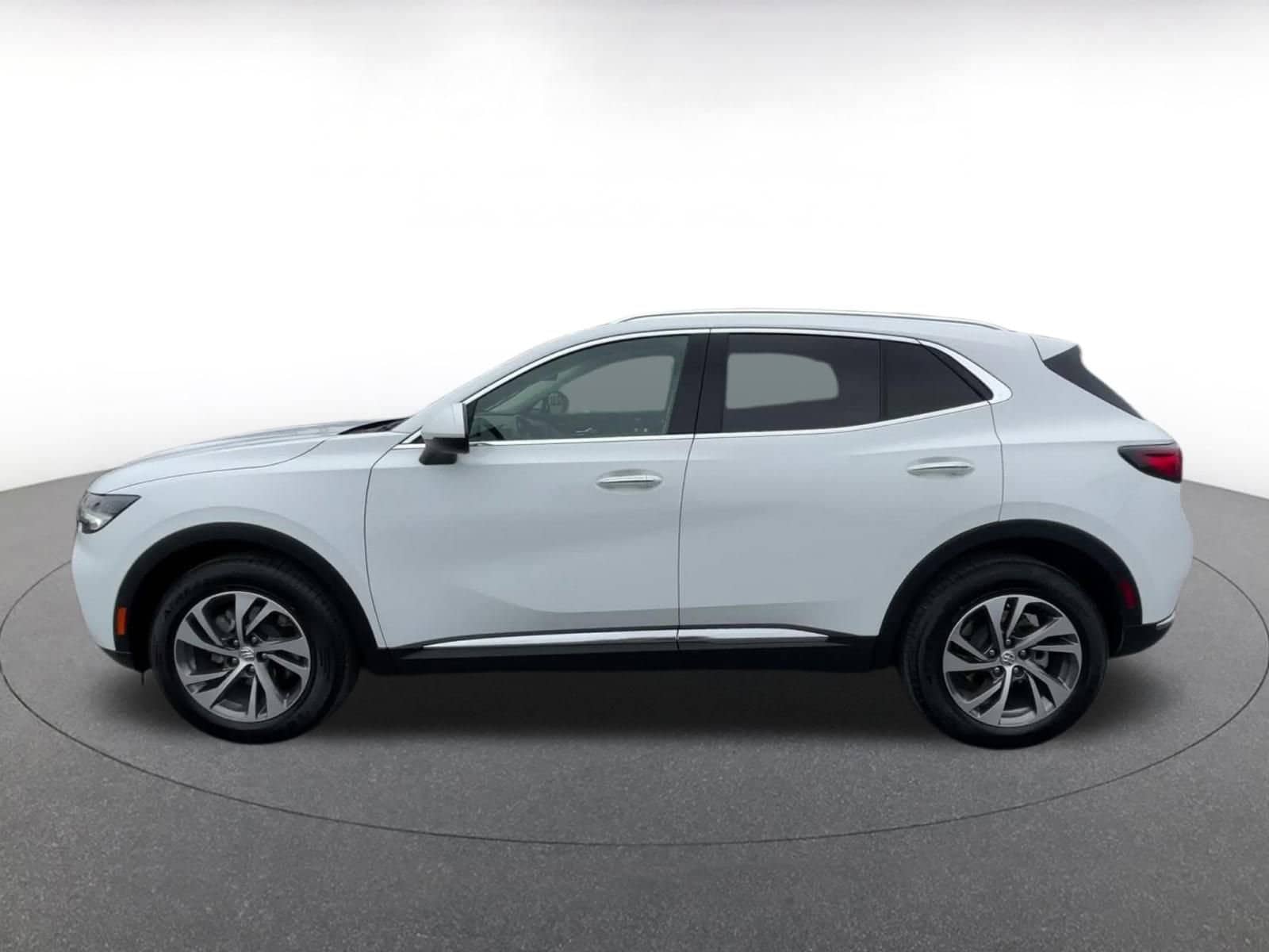 2023 Buick Envision Essence 8