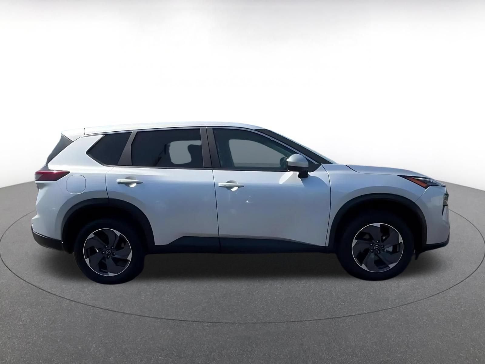 Thumbnail: 2025 Nissan Rogue - 16