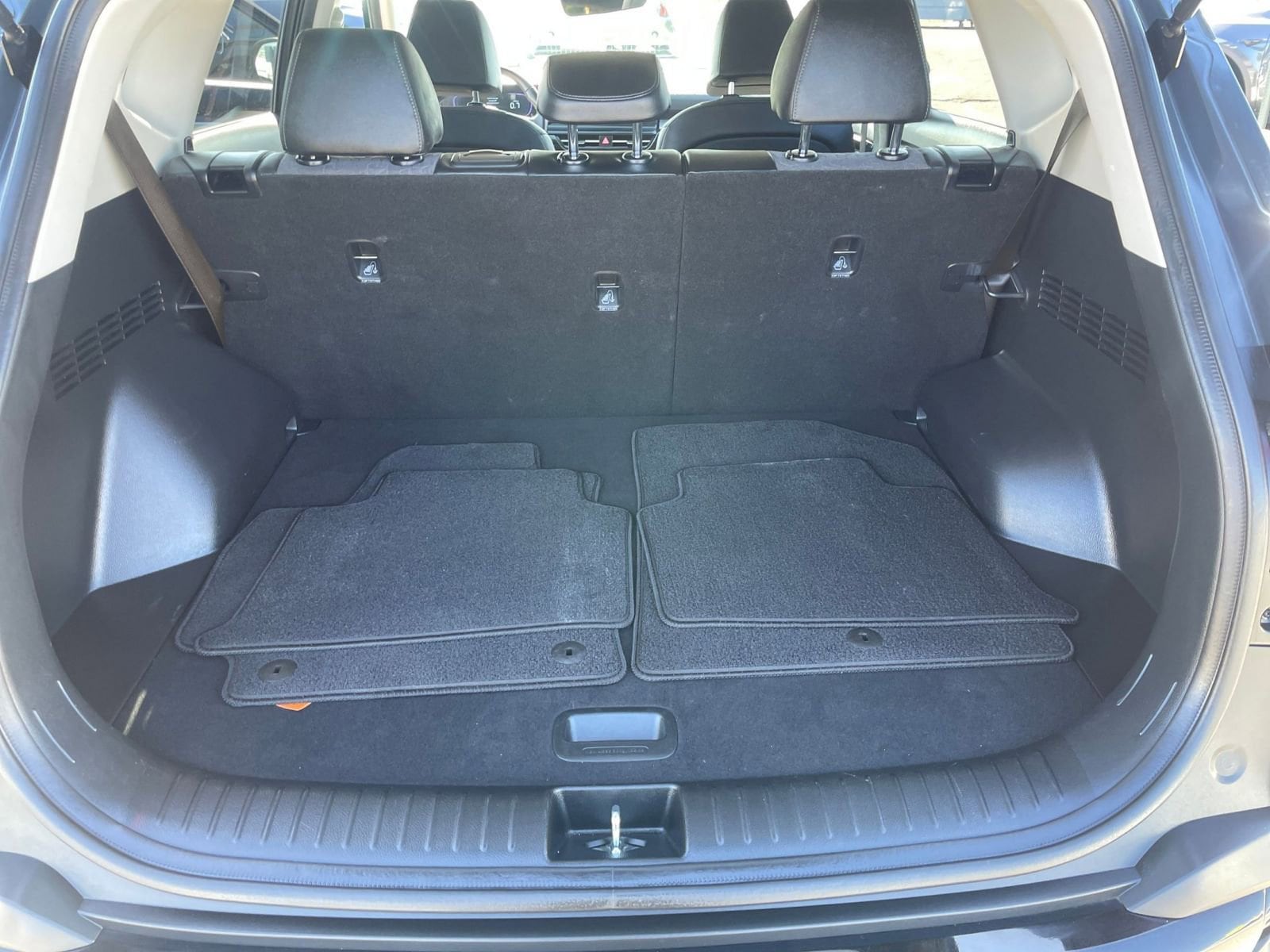 Thumbnail: 2025 Kia Seltos - 33