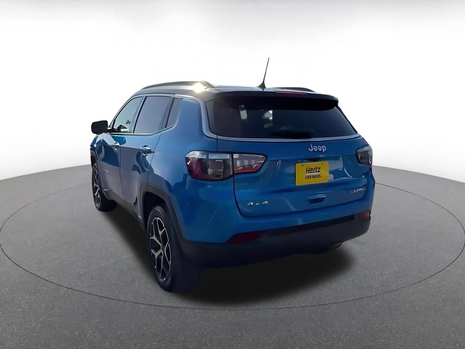 Thumbnail: 2025 Jeep Compass - 9