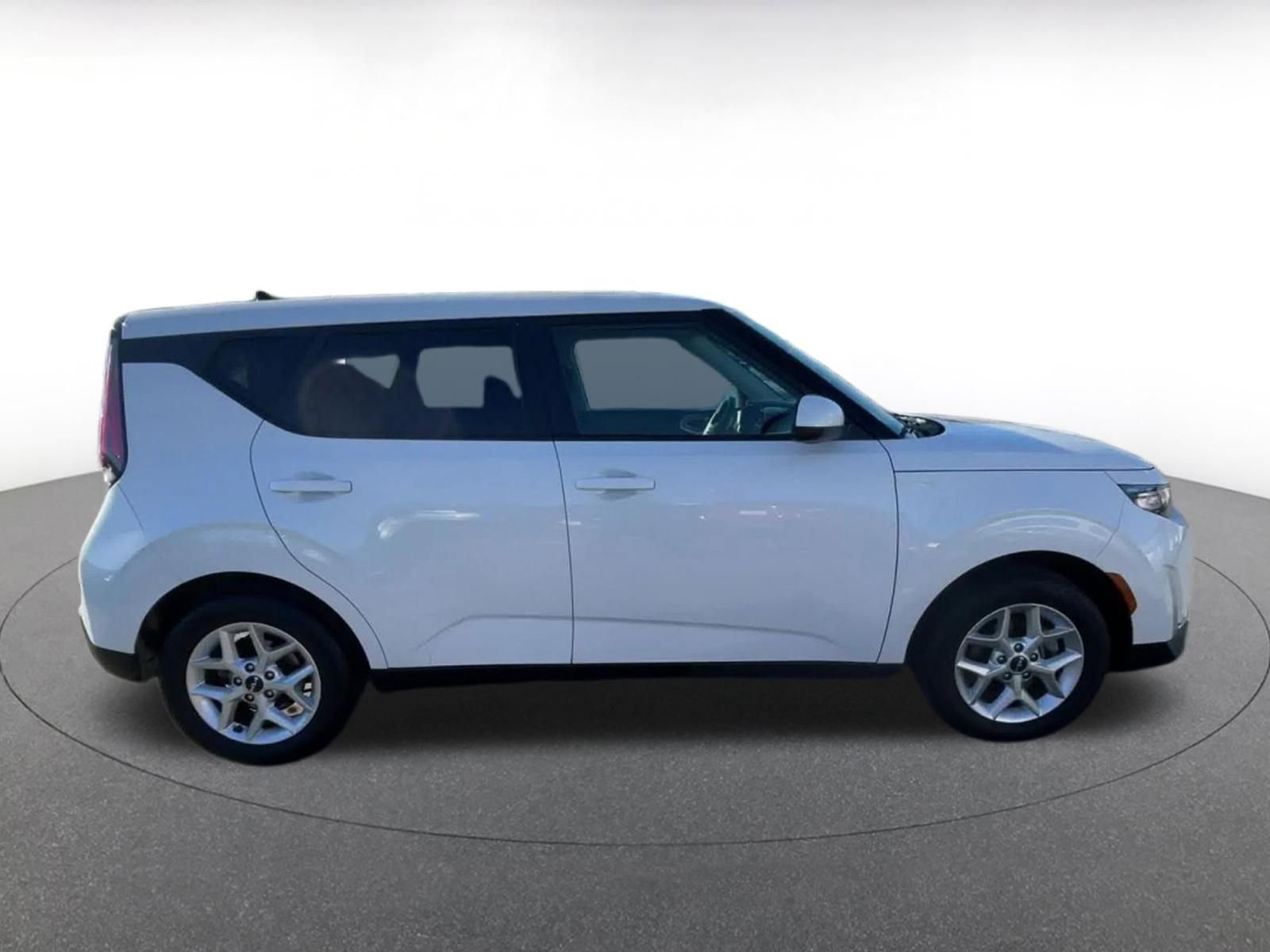 Thumbnail: 2025 Kia Soul - 16