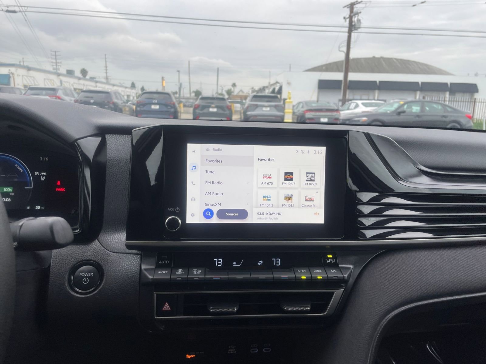 Thumbnail: 2025 Toyota Camry - 18