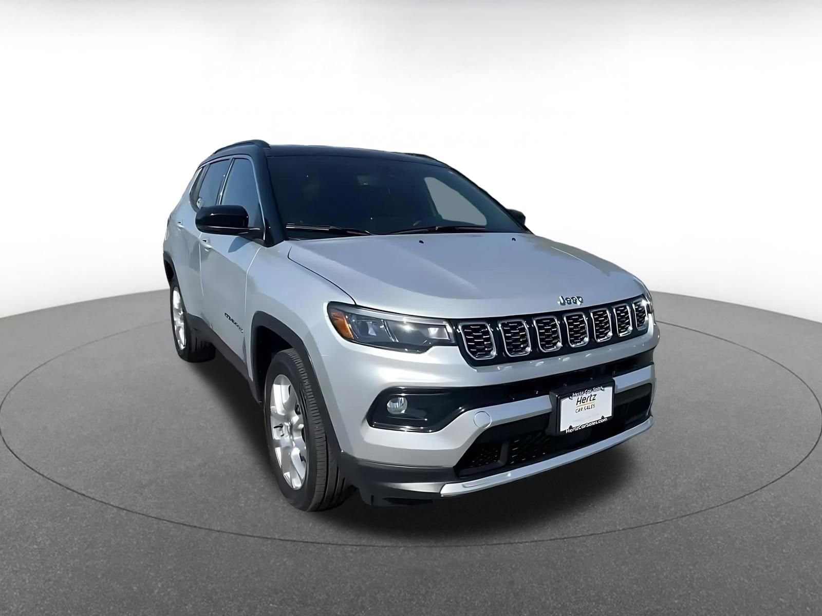 Thumbnail: 2025 Jeep Compass - 3