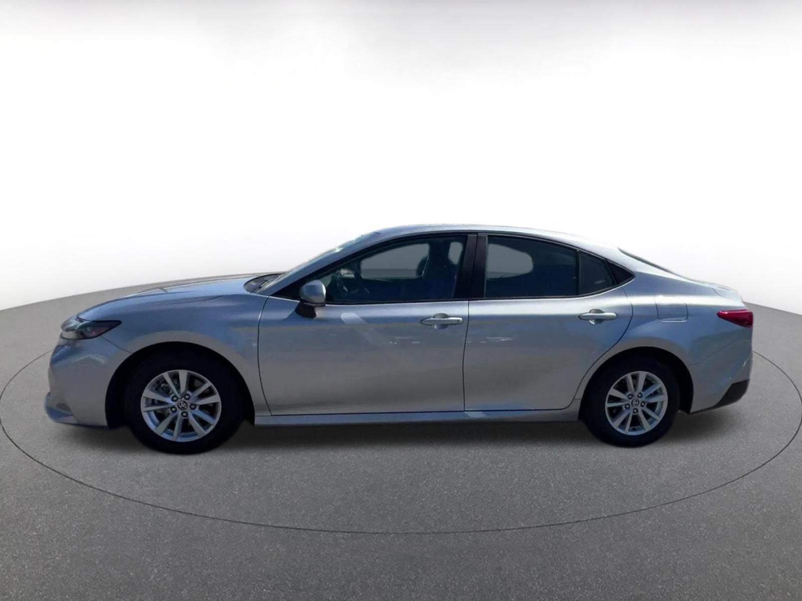 Thumbnail: 2025 Toyota Camry - 8