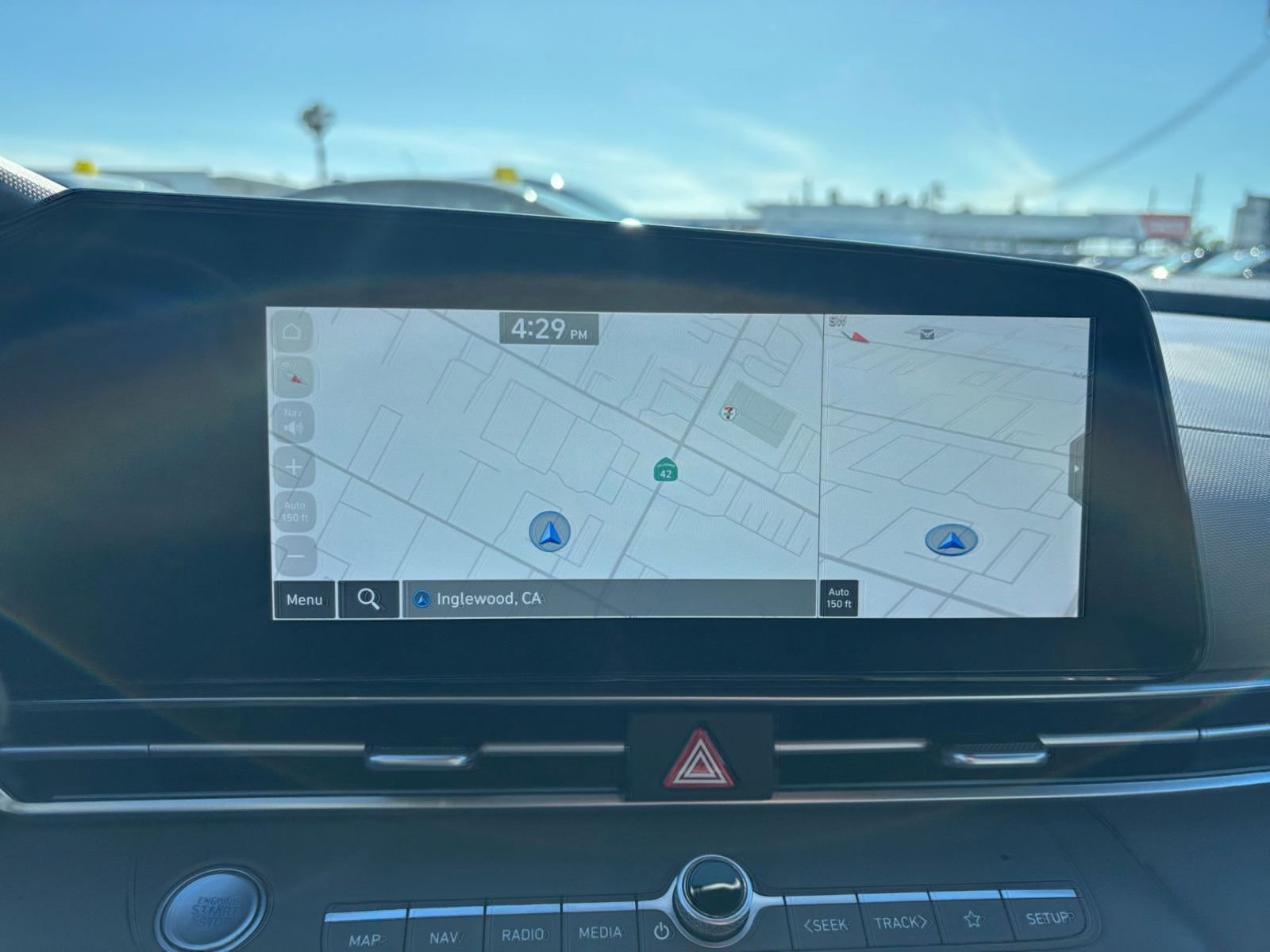 Thumbnail: 2025 Hyundai Elantra - 20