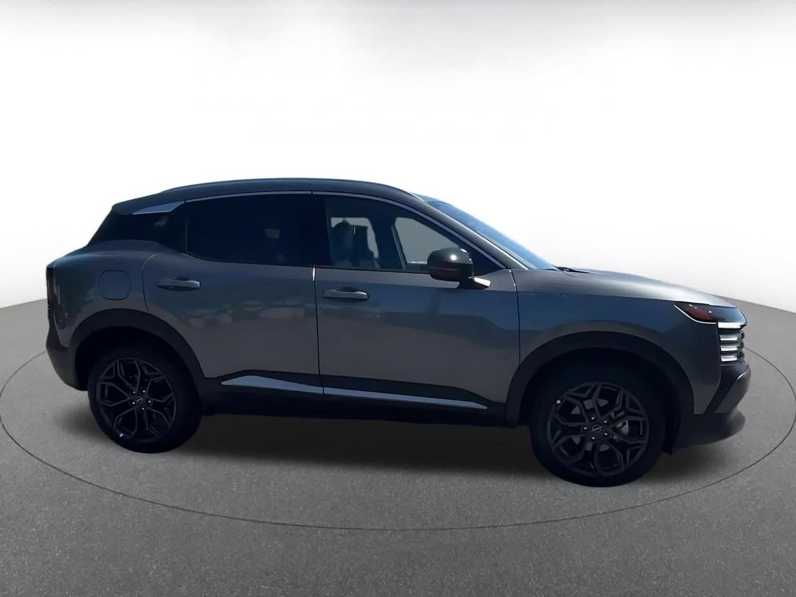 Thumbnail: 2026 Nissan Kicks - 15