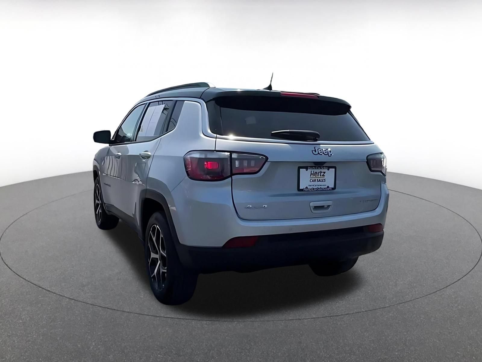 Thumbnail: 2025 Jeep Compass - 9