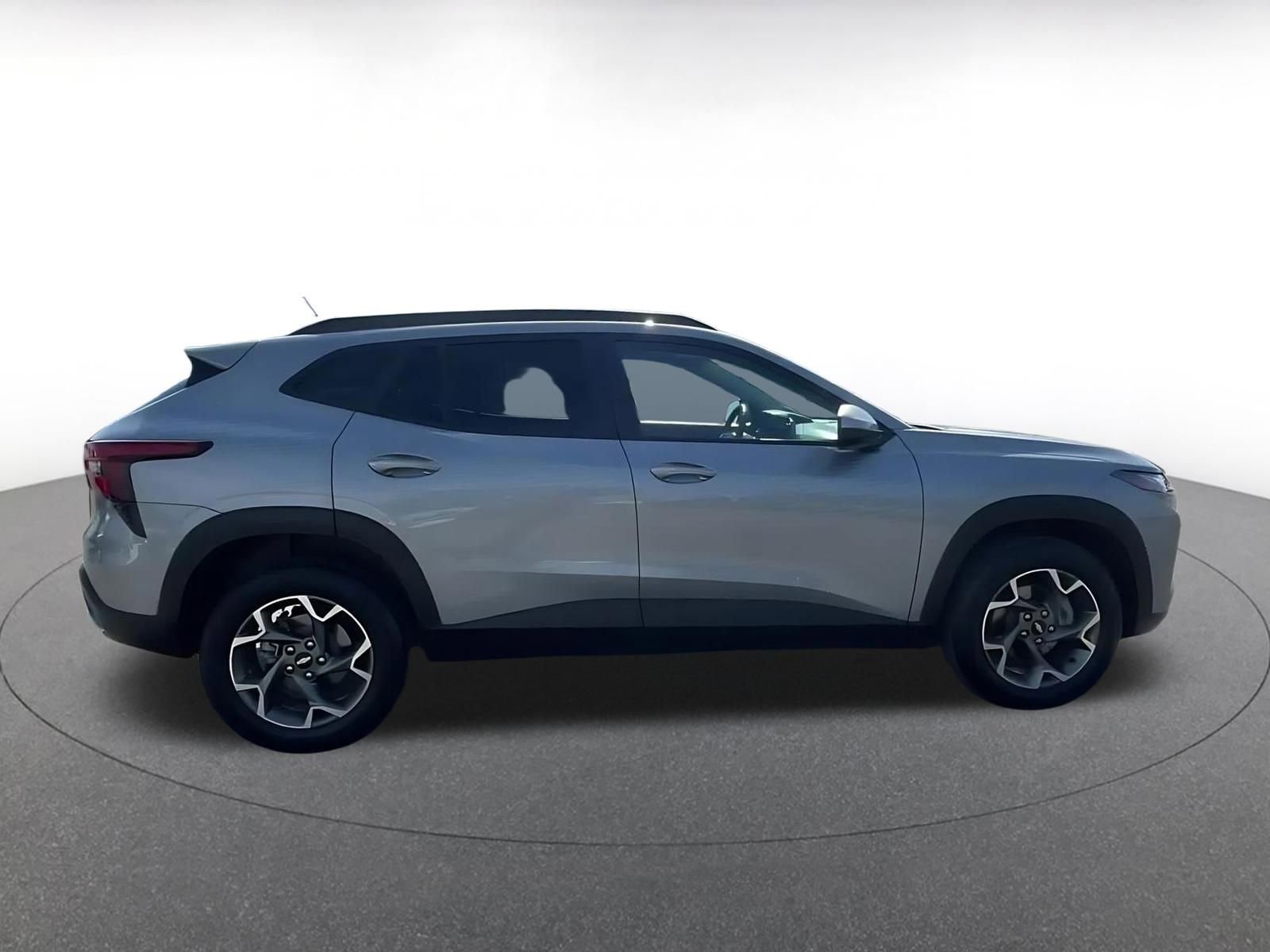 Thumbnail: 2025 Chevrolet Trax - 16