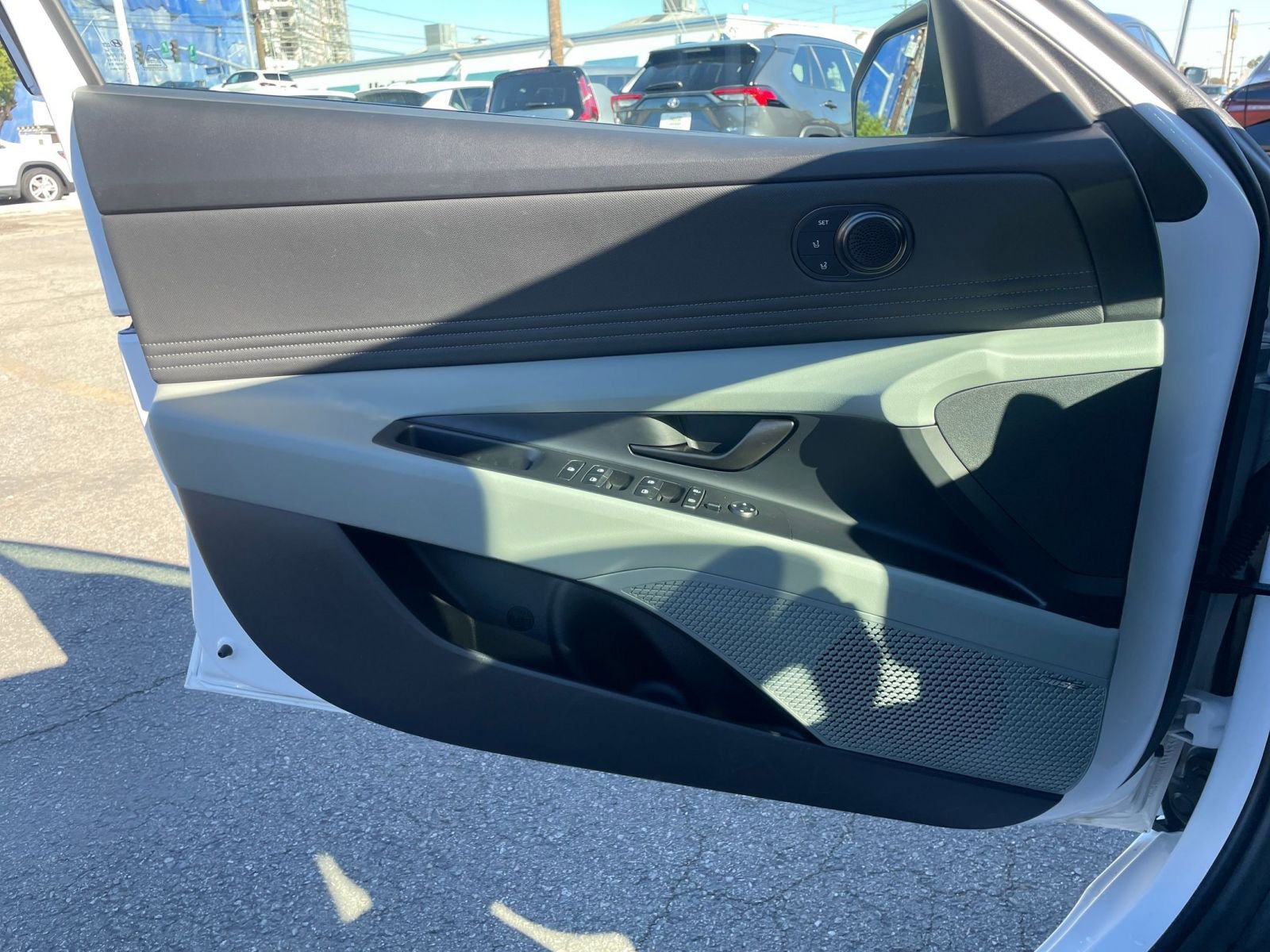 Thumbnail: 2025 Hyundai Elantra - 20