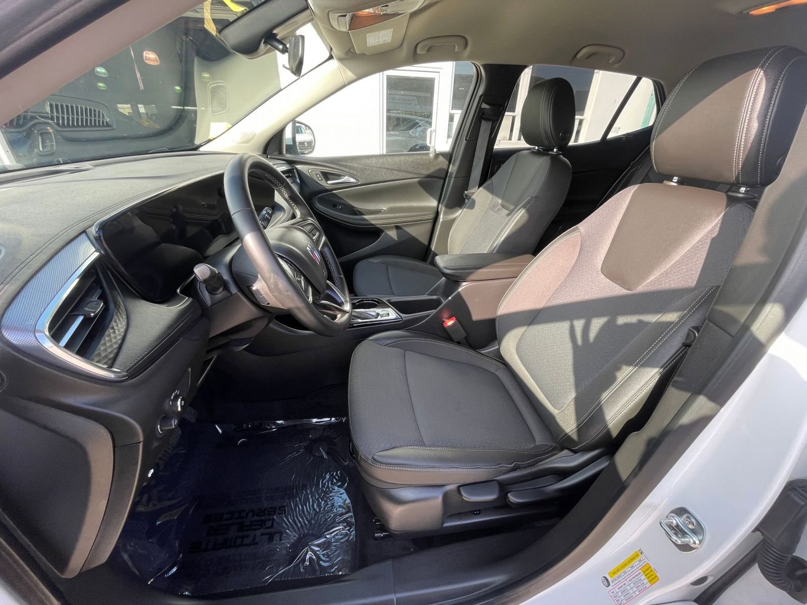 Thumbnail: 2025 Buick Encore GX - 27