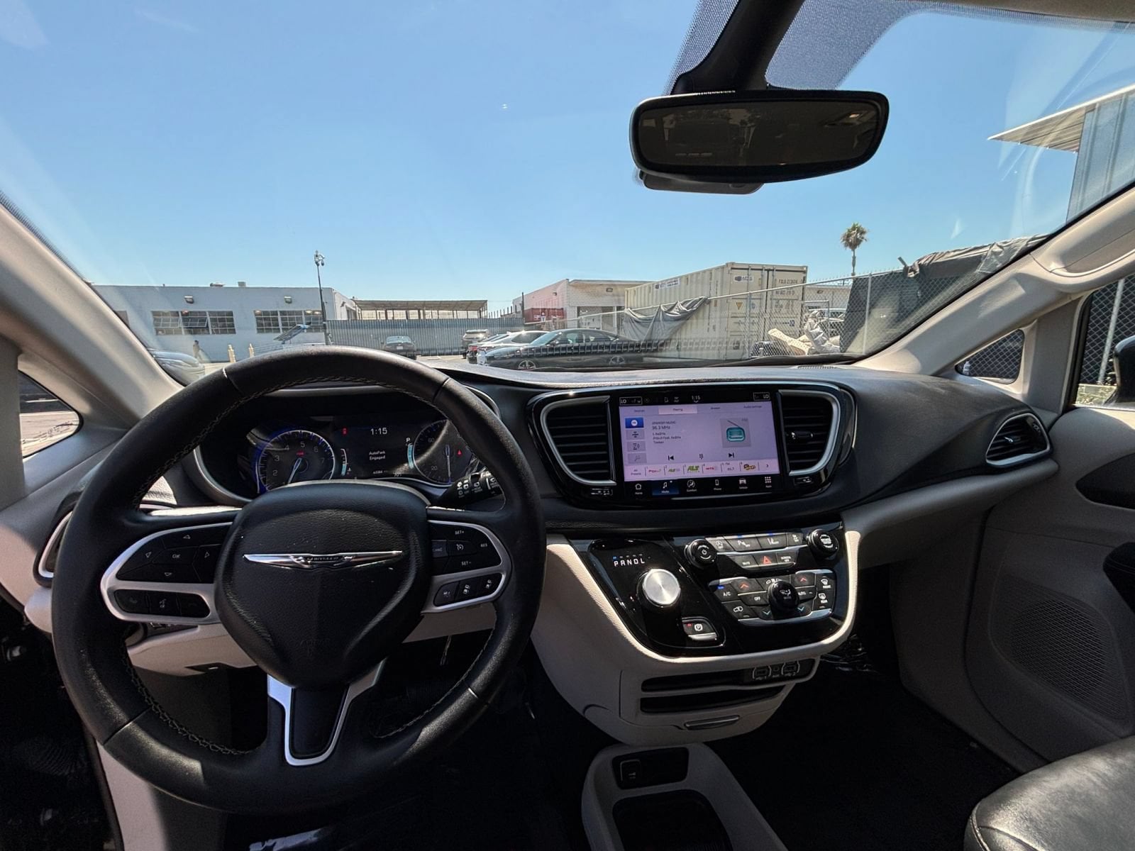 Thumbnail: 2024 Chrysler Pacifica - 35