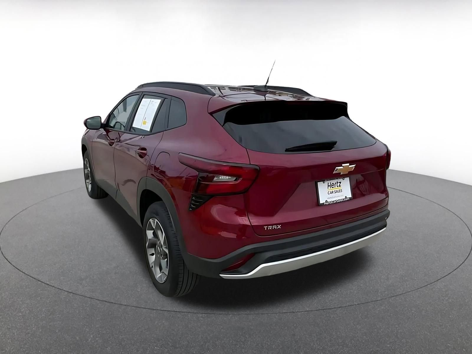 Thumbnail: 2025 Chevrolet Trax - 11