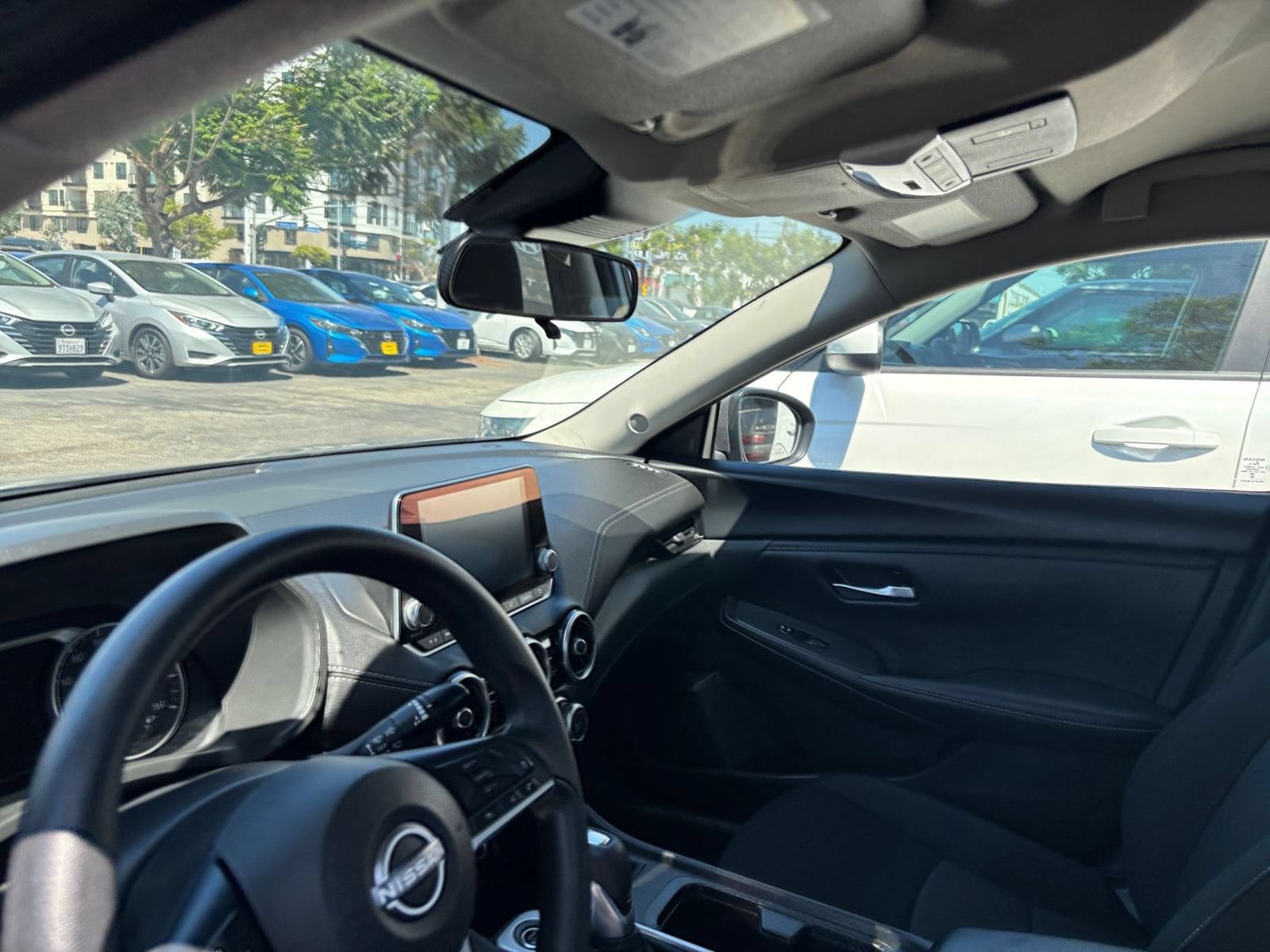 Thumbnail: 2025 Nissan Sentra - 31