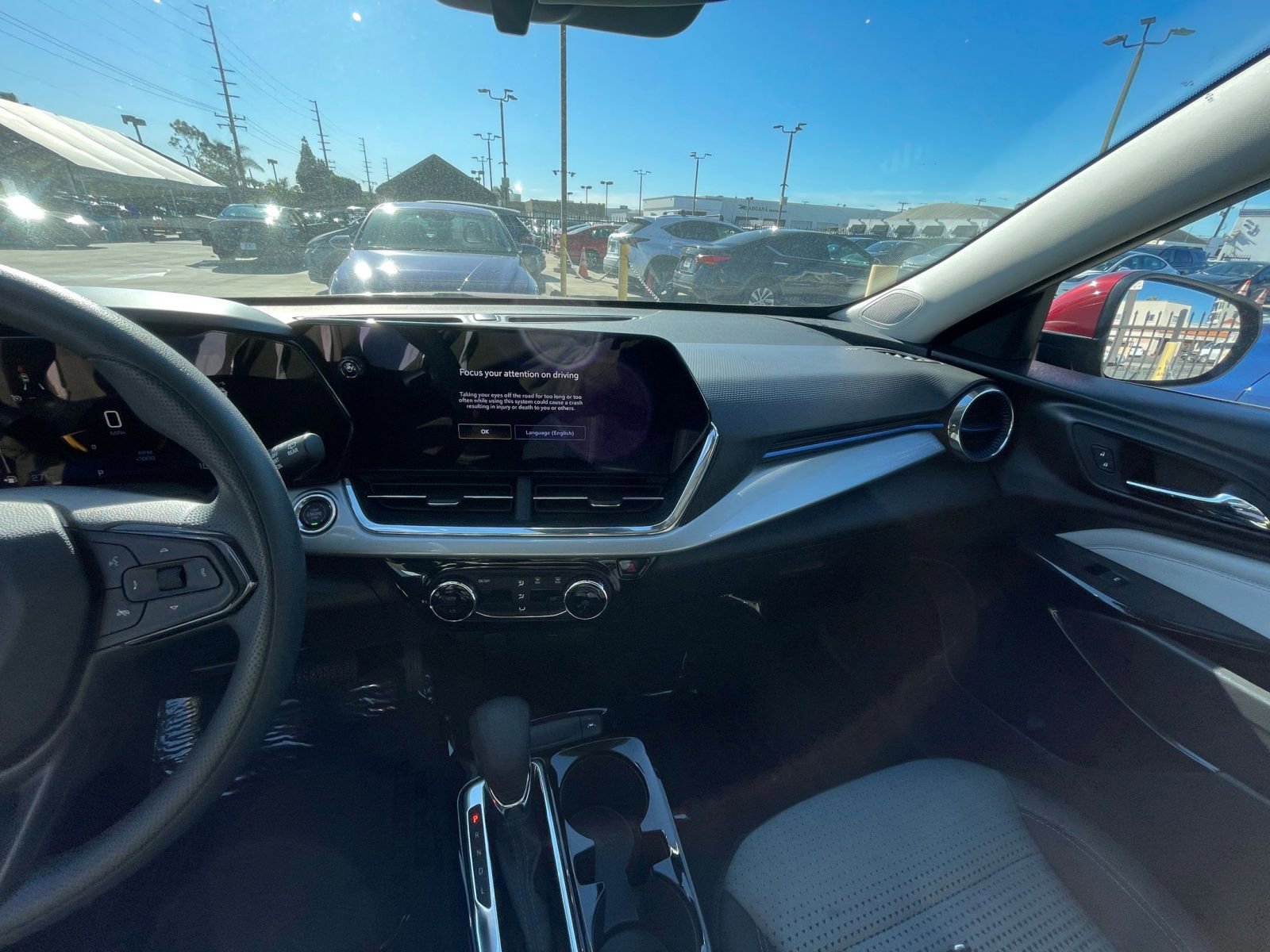 Thumbnail: 2025 Chevrolet Trax - 18