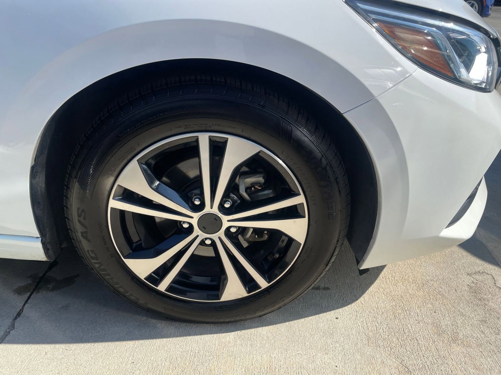 Thumbnail: 2022 Nissan Sentra - 30