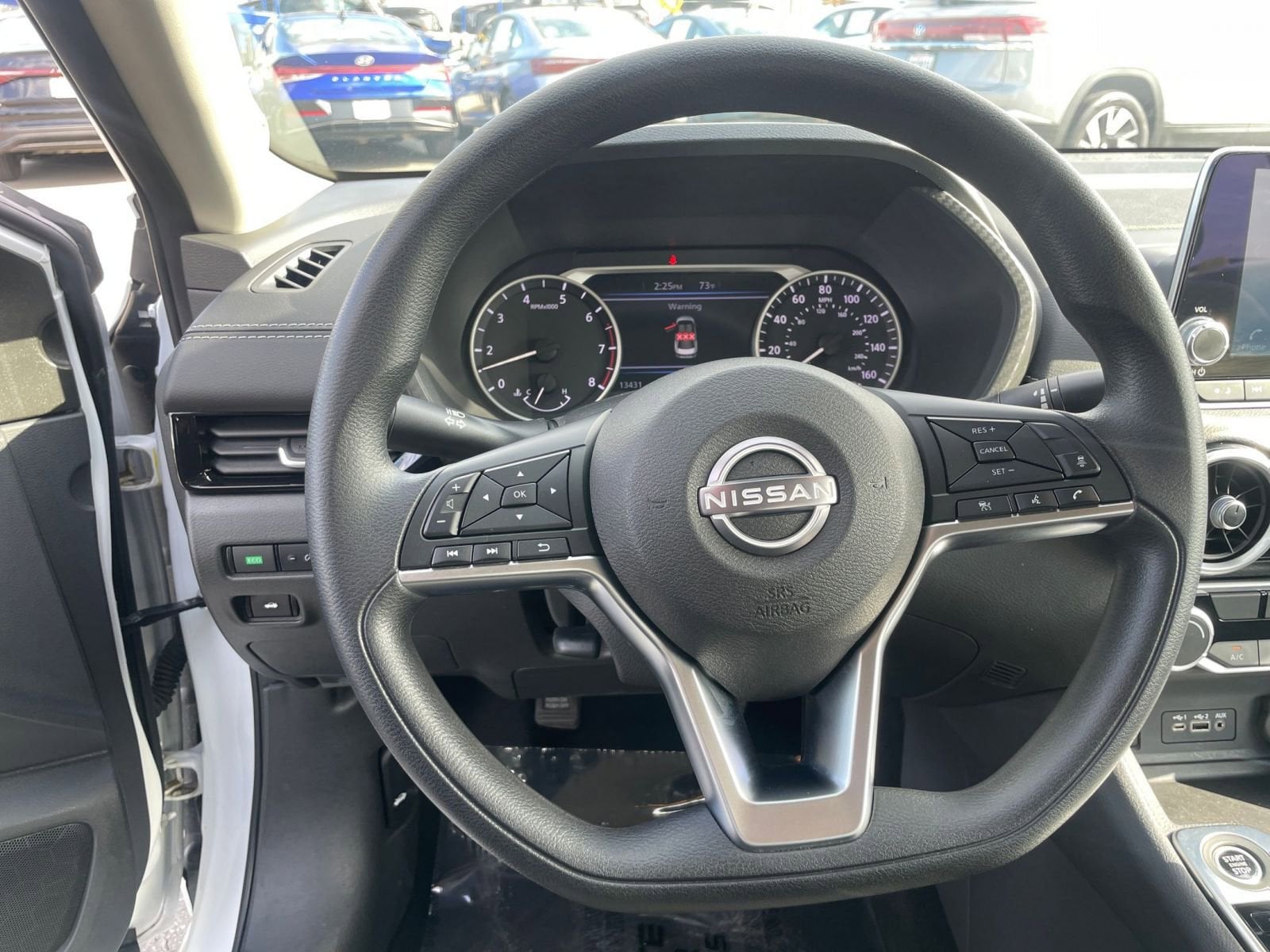 Thumbnail: 2025 Nissan Sentra - 28