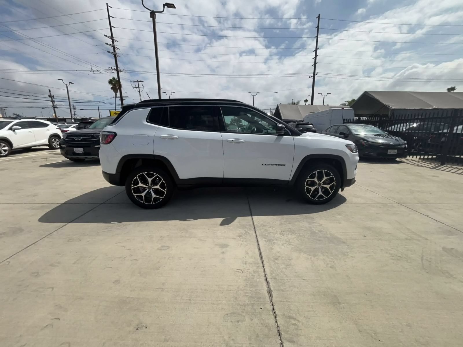 Thumbnail: 2025 Jeep Compass - 15