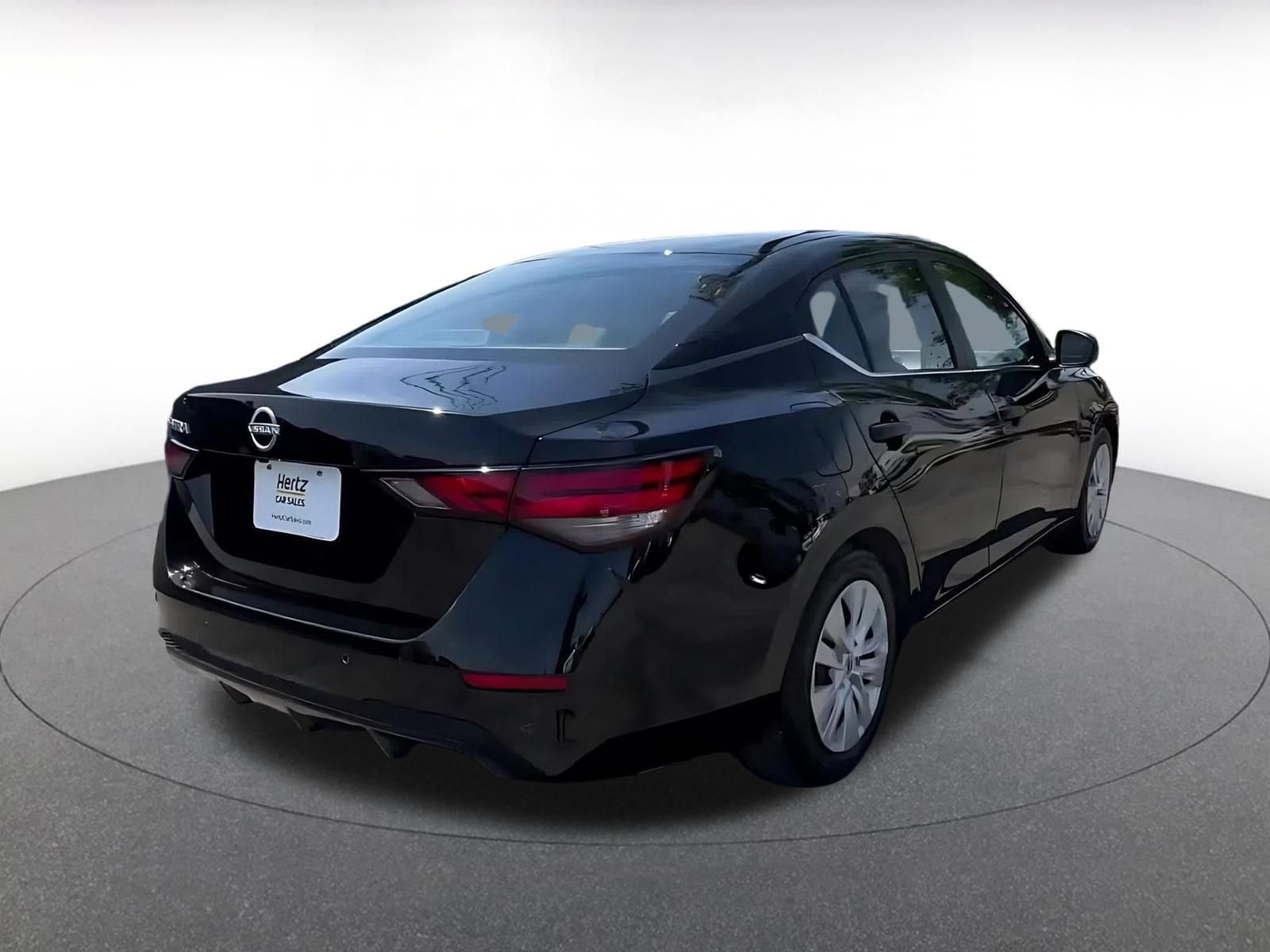 Thumbnail: 2025 Nissan Sentra - 15