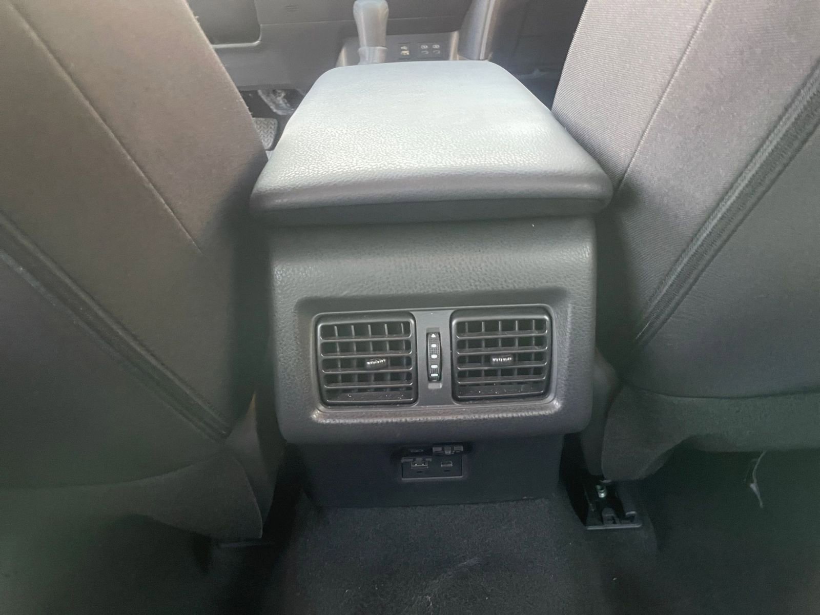 Thumbnail: 2025 Toyota Camry - 24