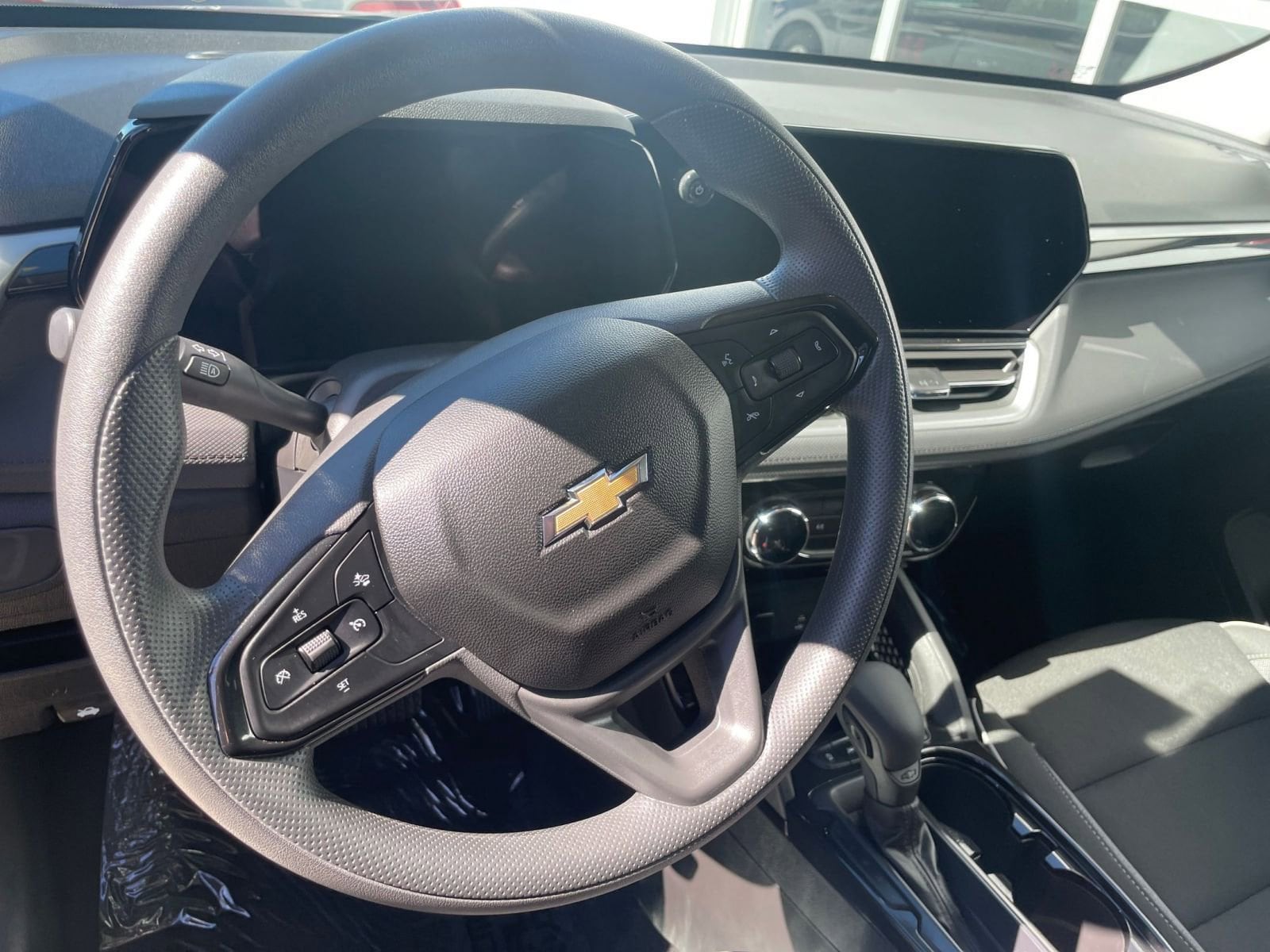 Thumbnail: 2025 Chevrolet TrailBlazer - 28