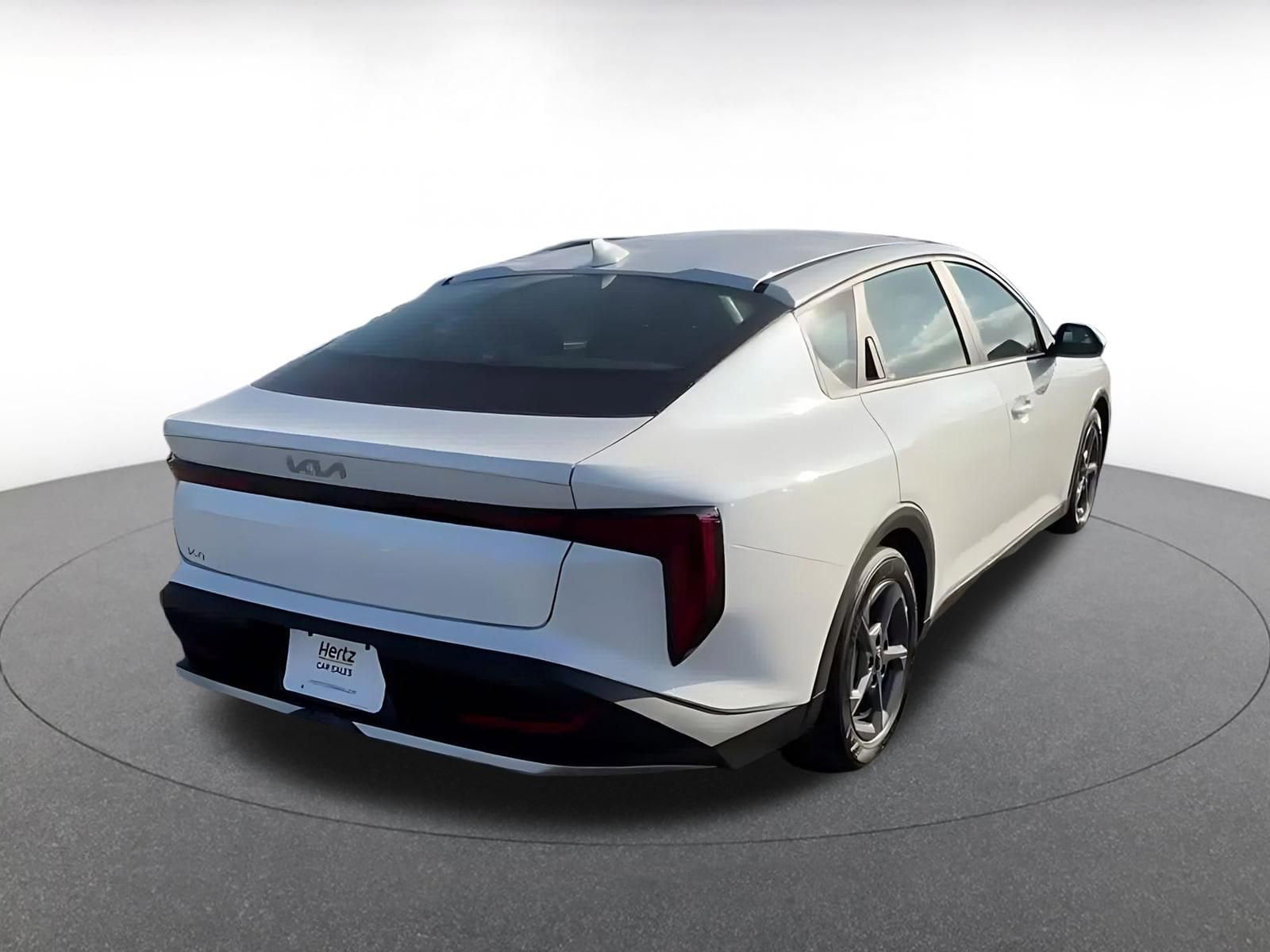 Thumbnail: 2025 Kia K4 - 12