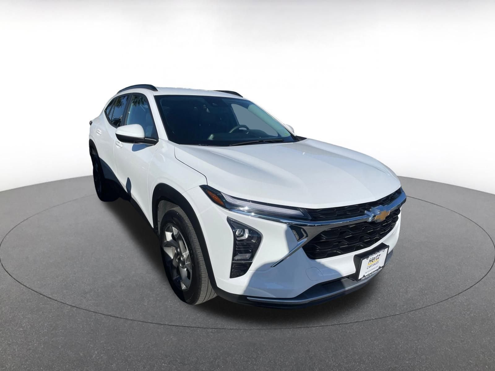 Thumbnail: 2025 Chevrolet Trax - 1