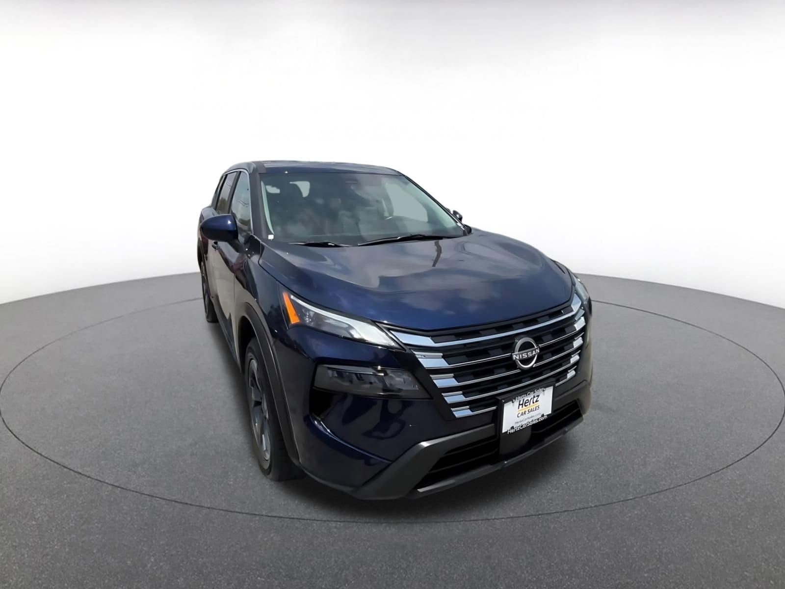 Thumbnail: 2025 Nissan Rogue - 2