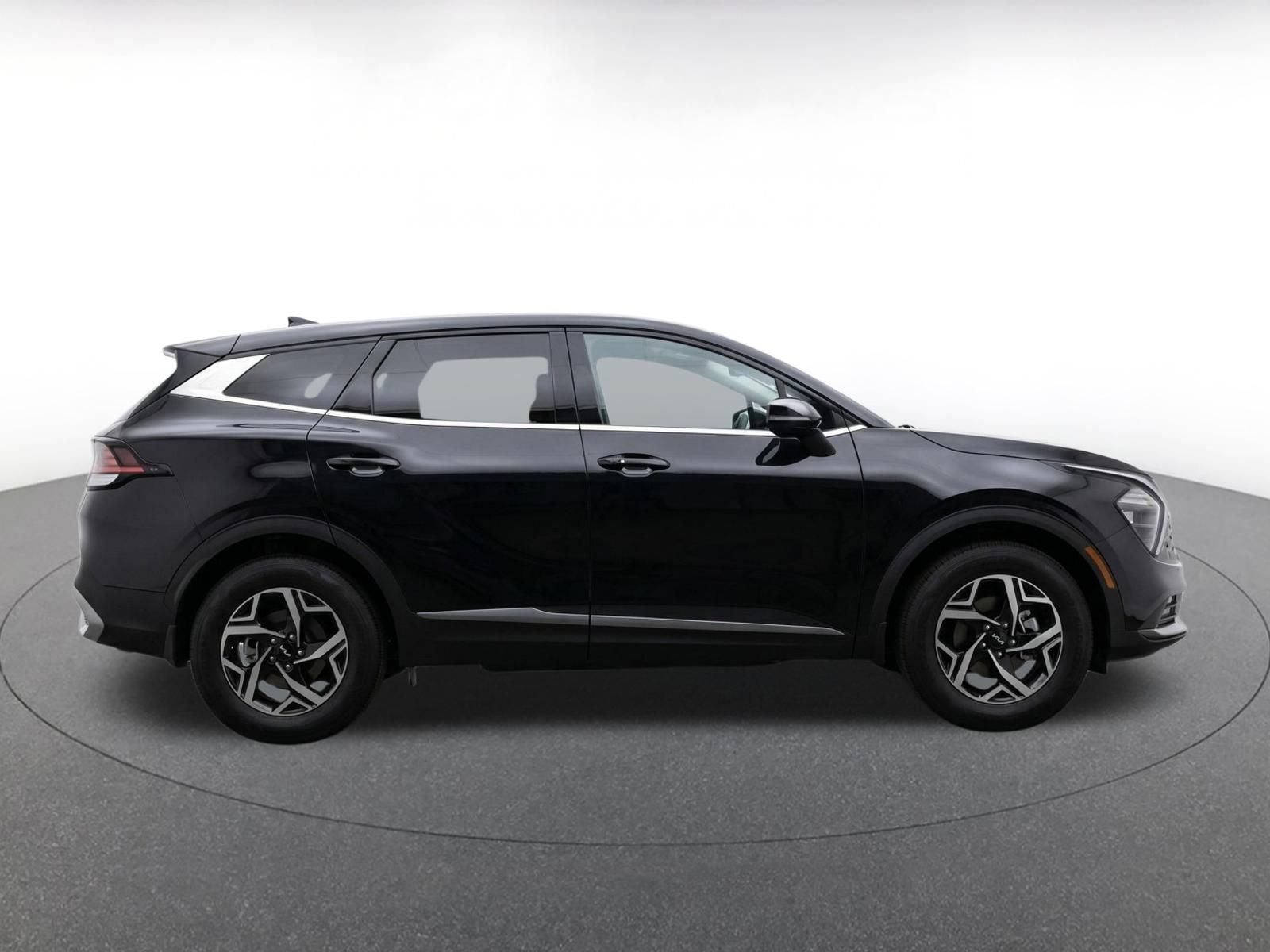 Thumbnail: 2025 Kia Sportage - 10